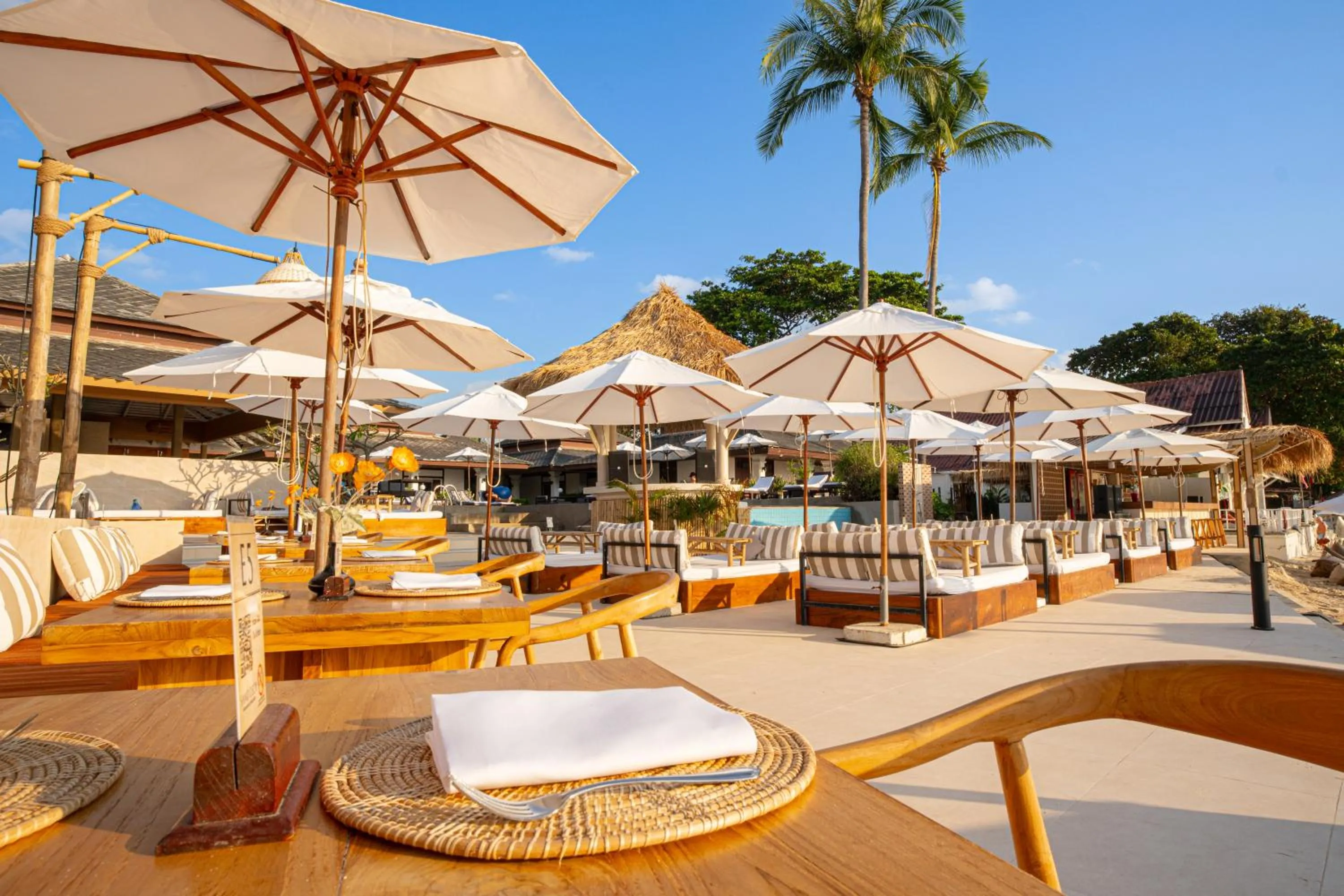 Restaurant/places to eat in Al's Resort