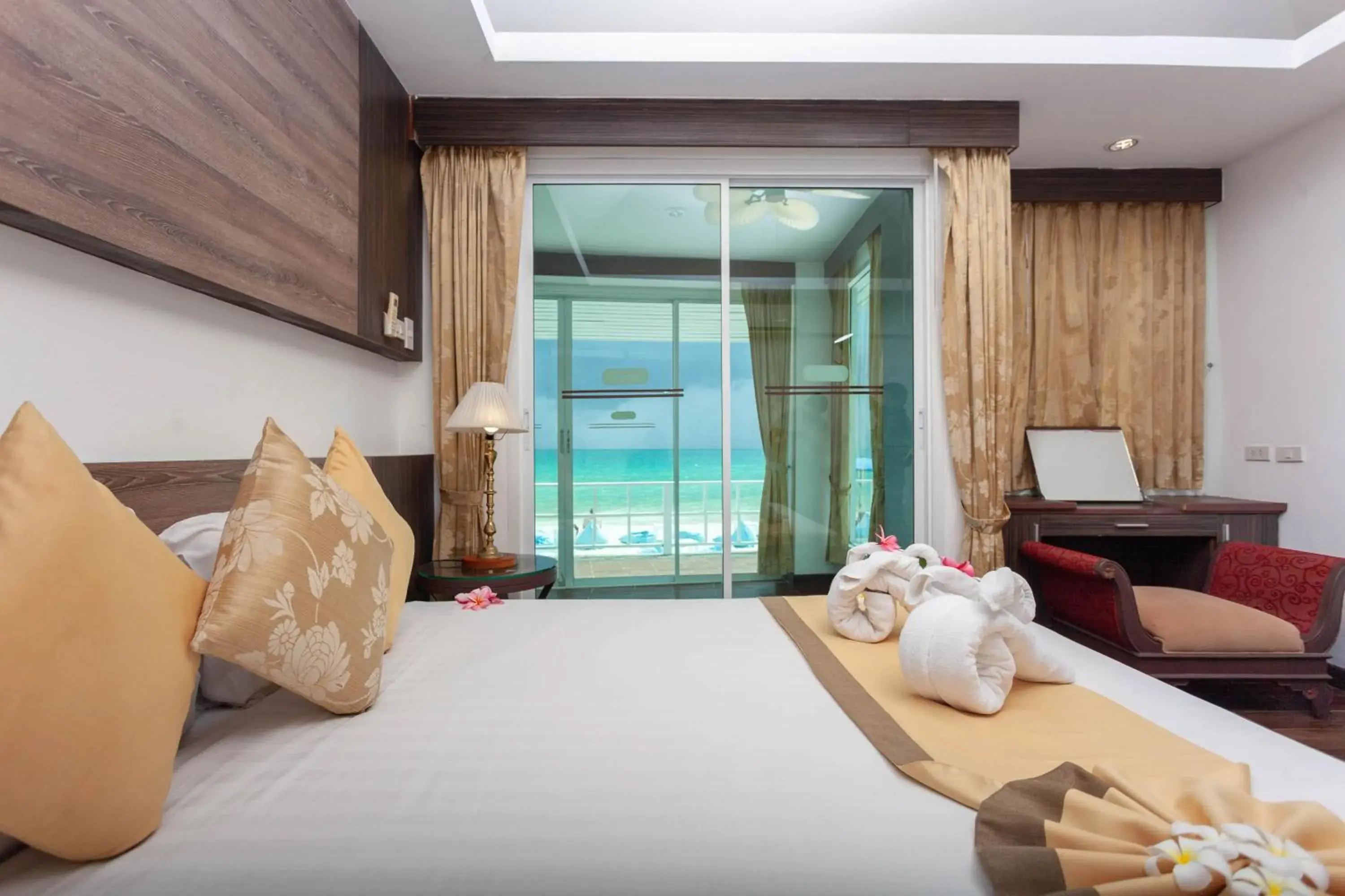 Bed in Al's Resort Bed in Al's Resort