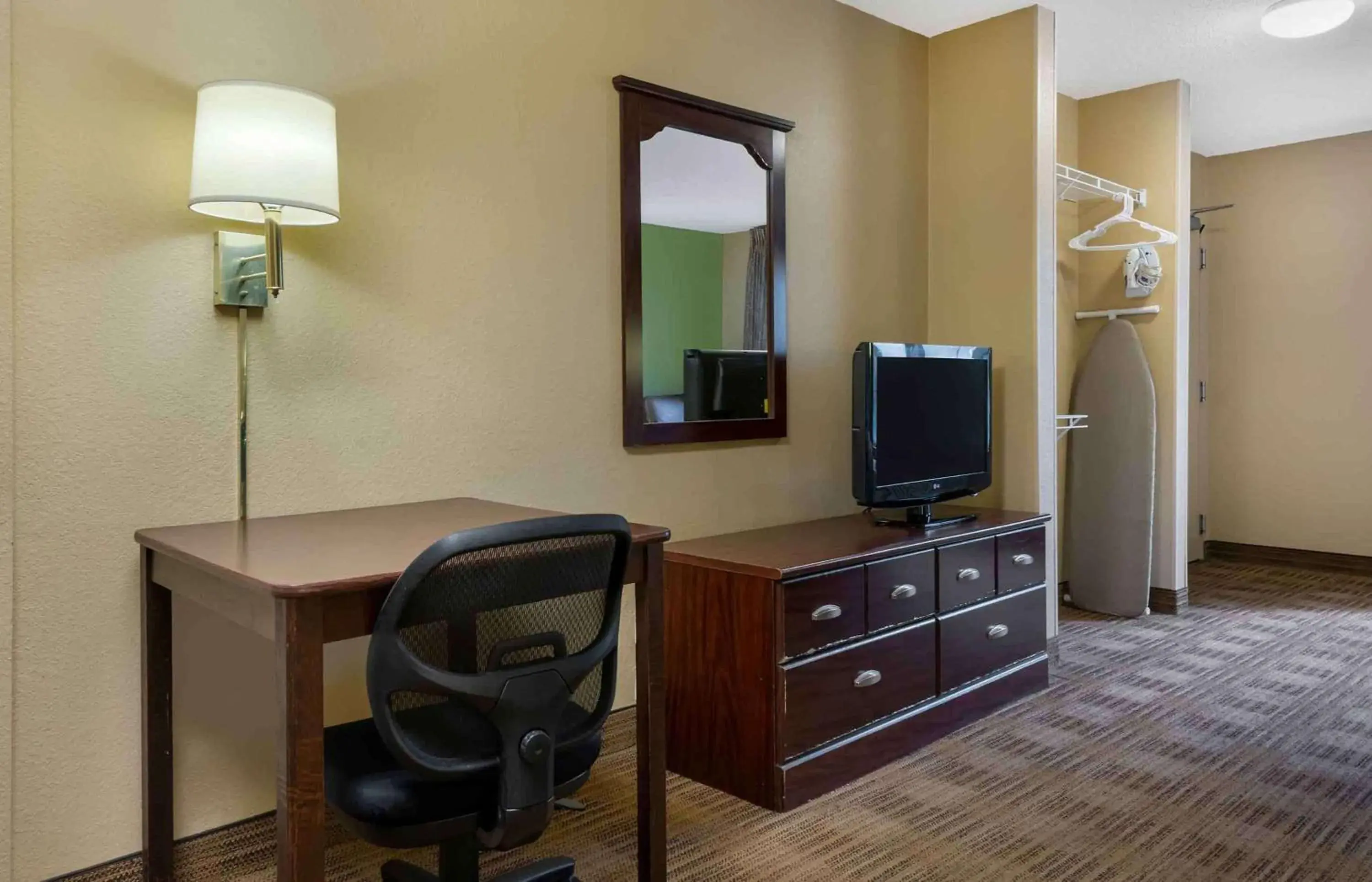 Extended Stay America Suites - Fresno - North Extended Stay America Suites - Fresno - North
