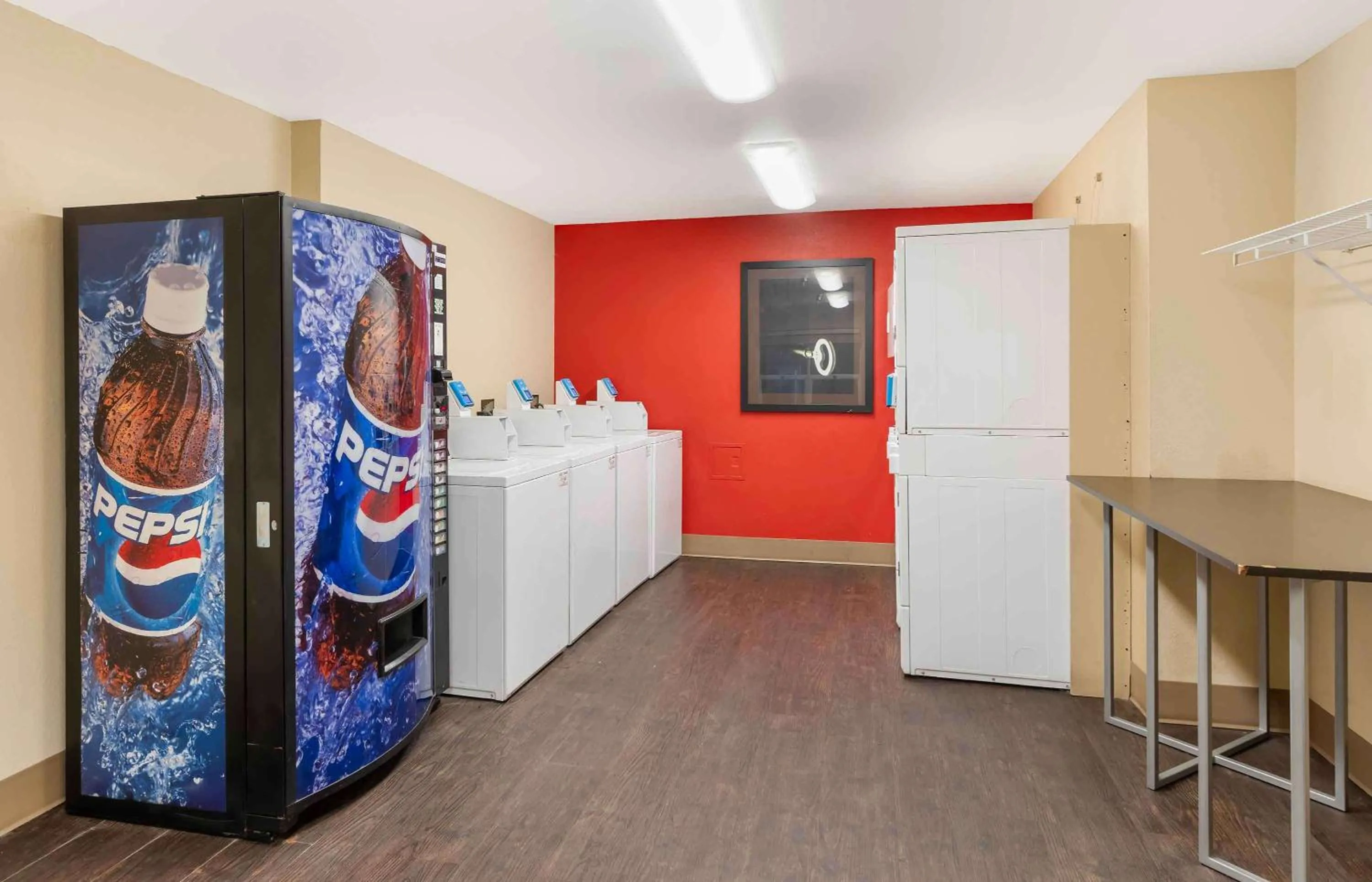 Property building in Extended Stay America Suites - Fresno - North