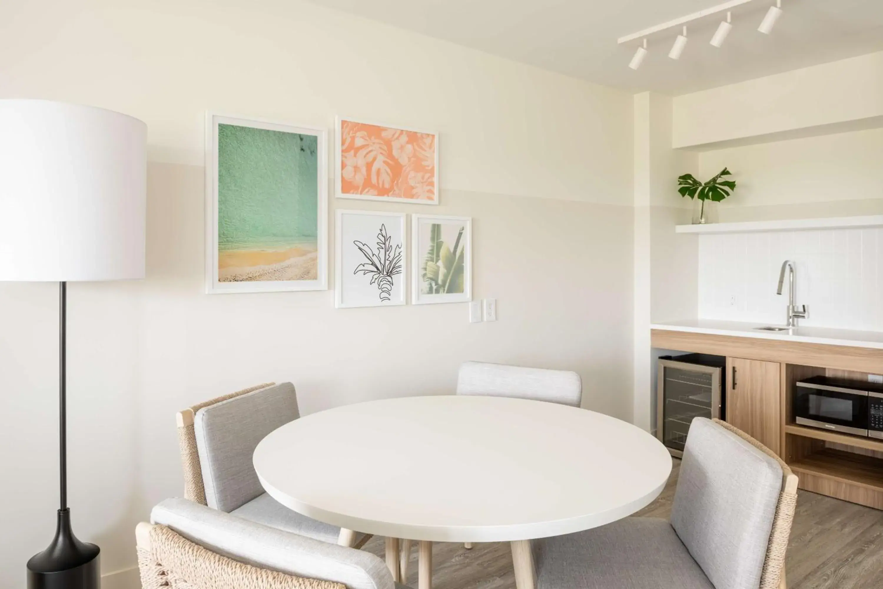 Living room in Hampton by Hilton Grand Cayman Seven Mile Beach Living room in Hampton by Hilton Grand Cayman Seven Mile Beach