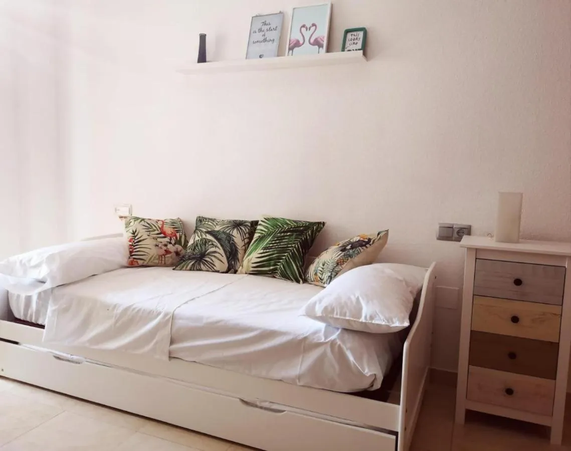 Bed in Espectacular residencial en 1a linea con piscina