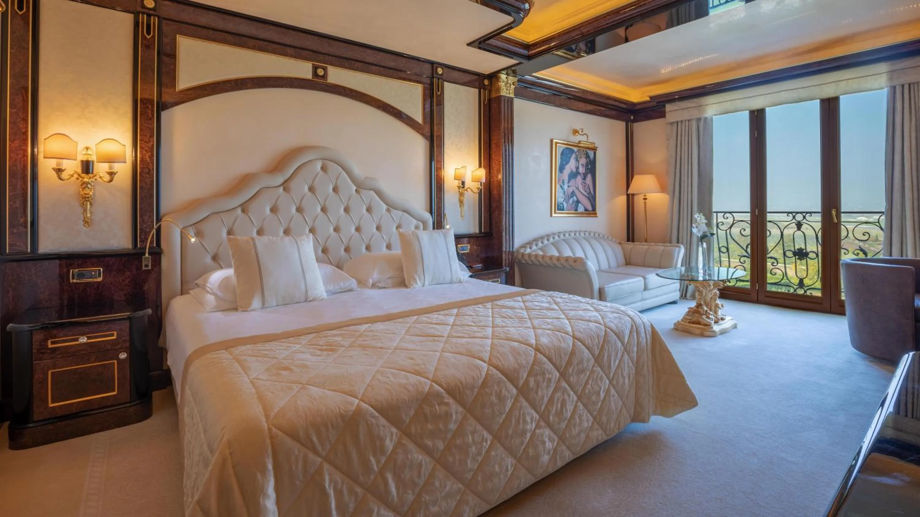 Bedroom in Mulino Luxury Boutique Hotel