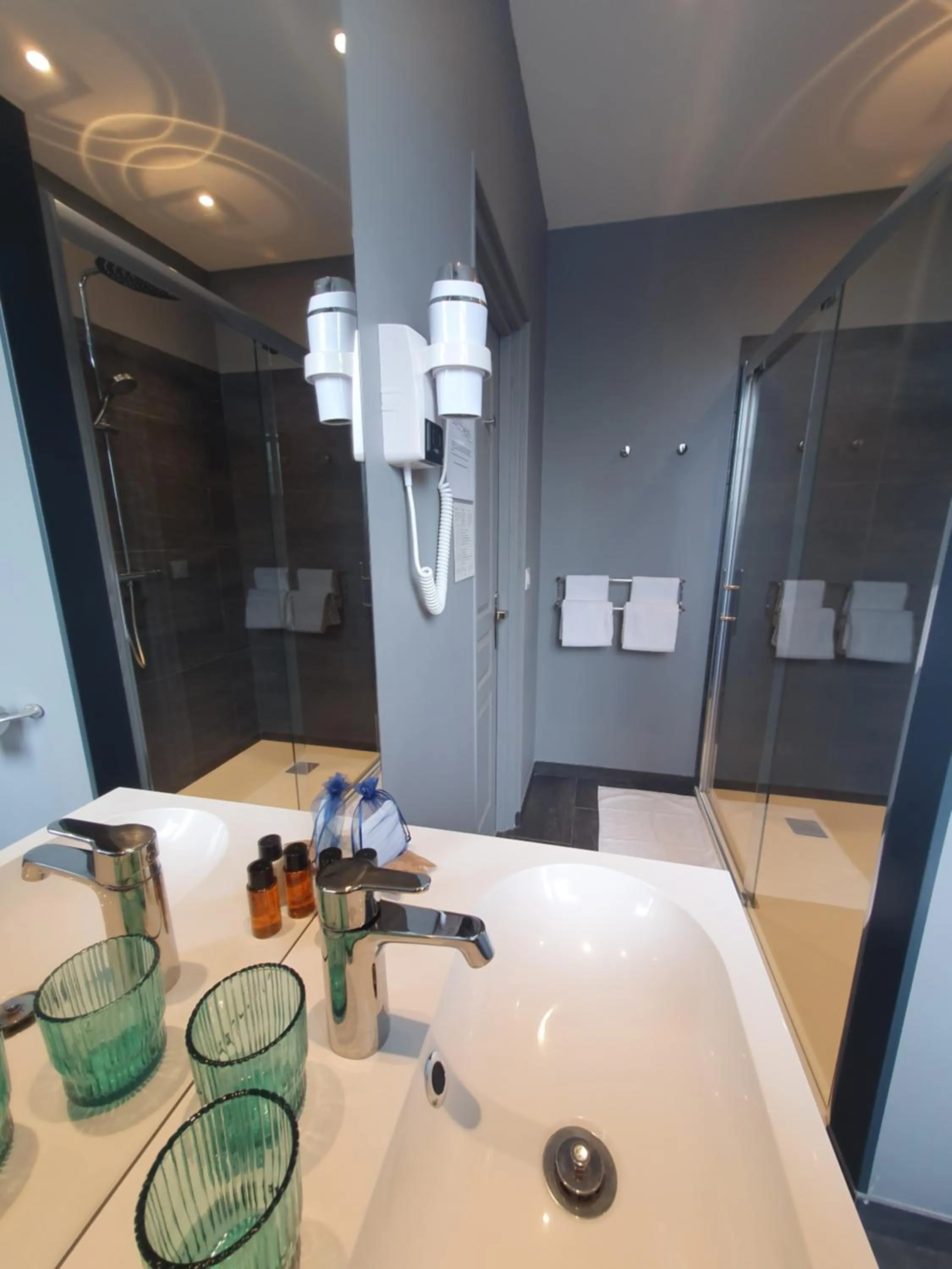 Bathroom in La Fraîchette-Hôtel & Spa