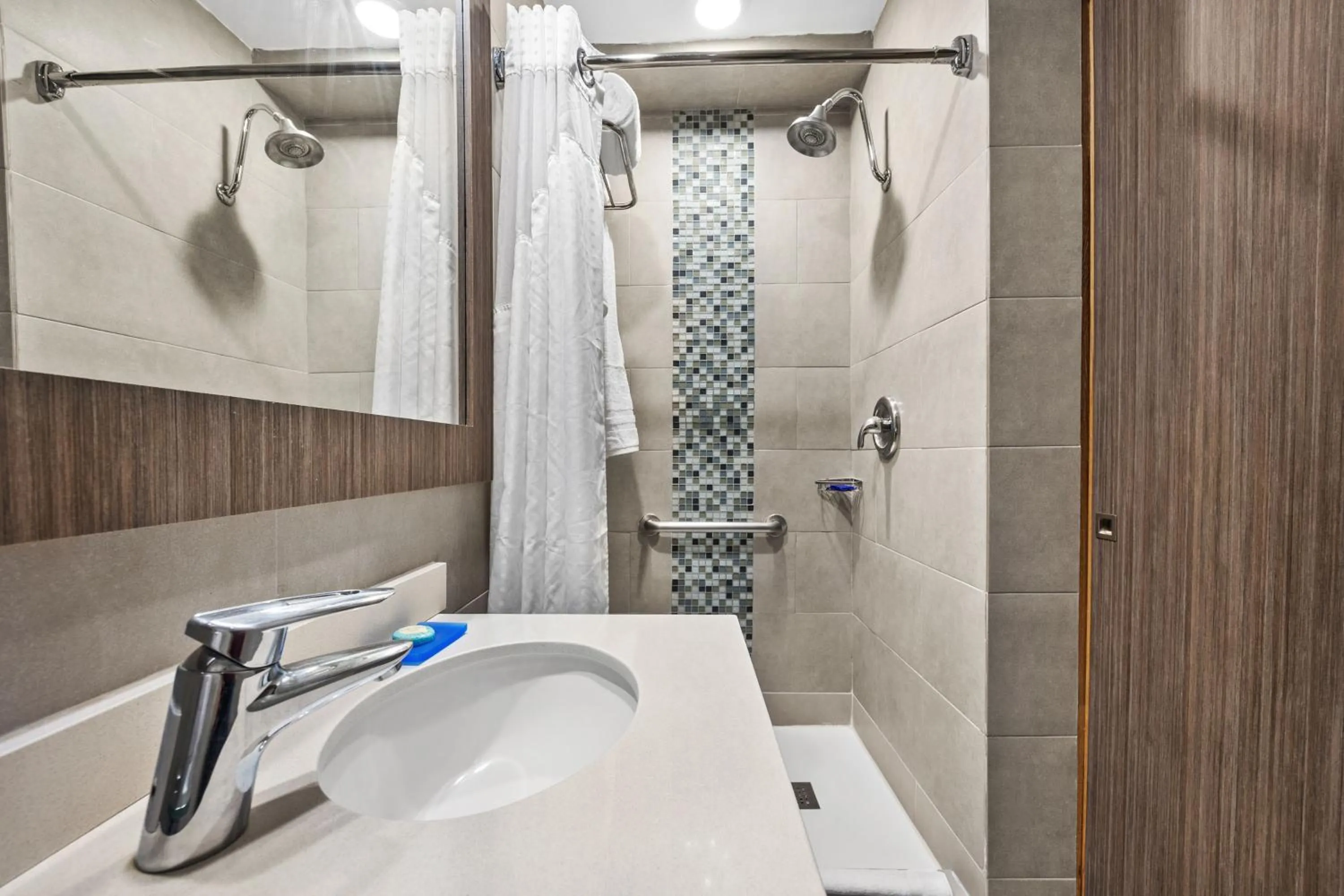 Bathroom in Holiday Inn Express San Juan Condado by IHG