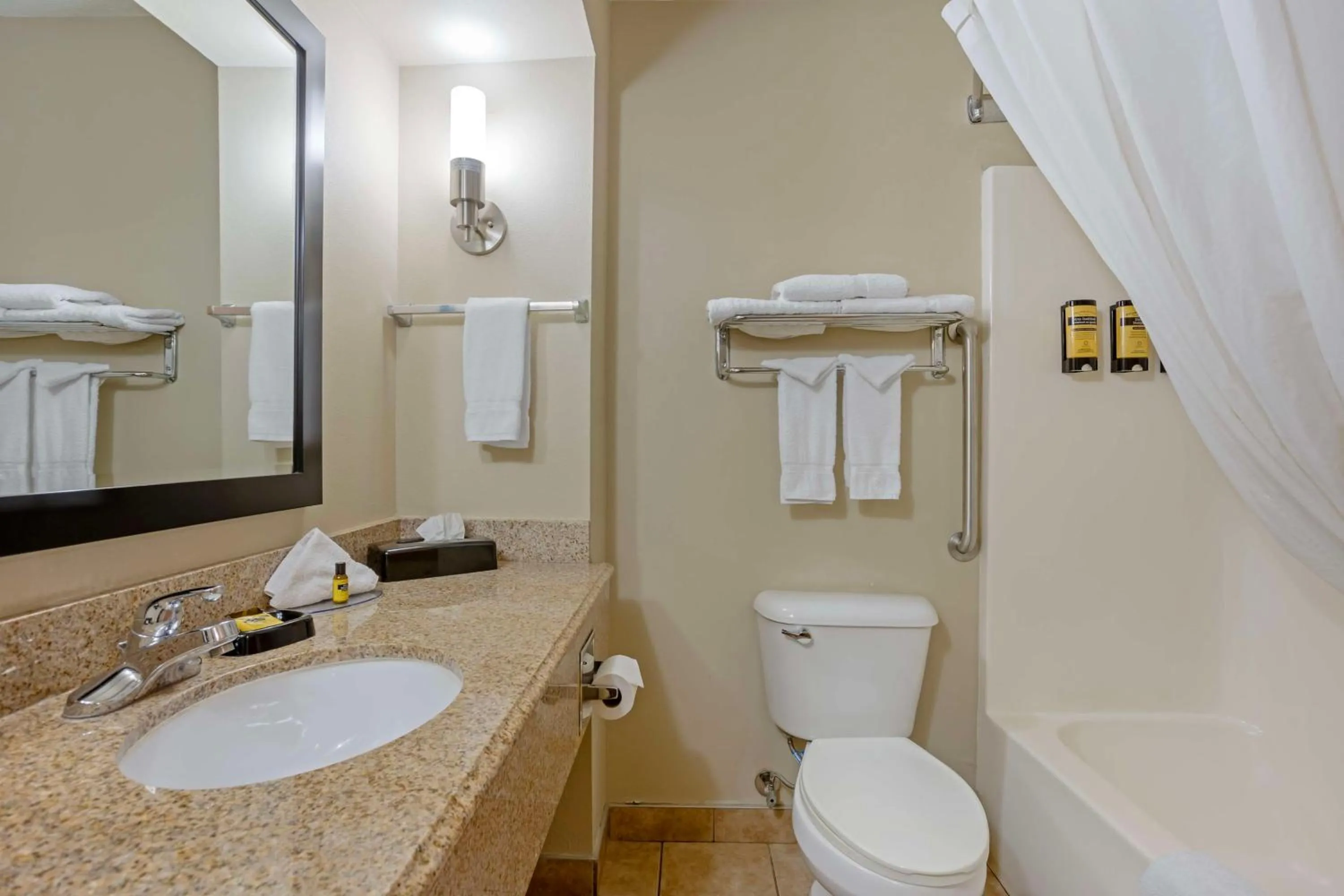 Bathroom in Best Western Plus Lonoke Hotel