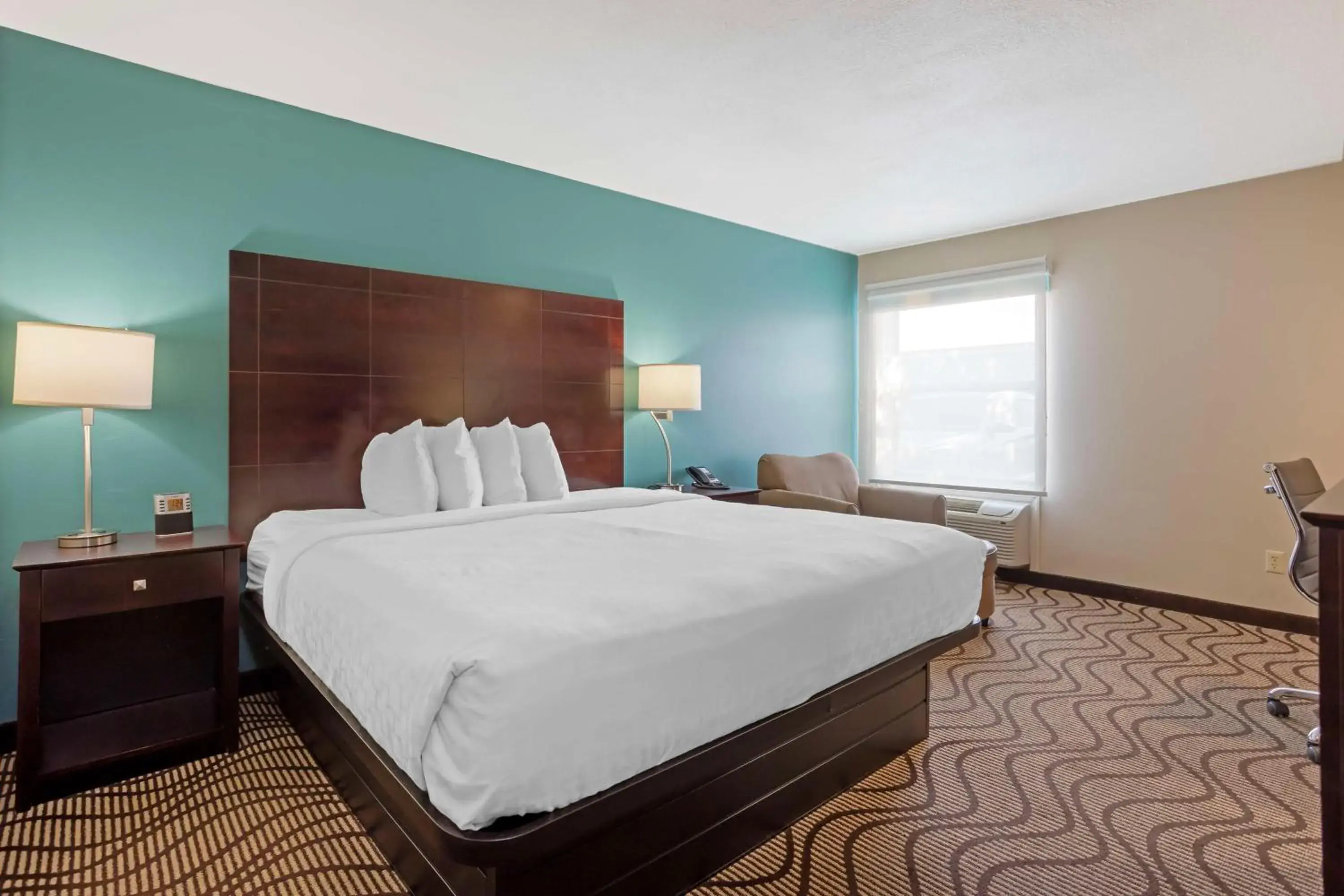 Bedroom, Bed in Best Western Plus Lonoke Hotel Bedroom, Bed in Best Western Plus Lonoke Hotel