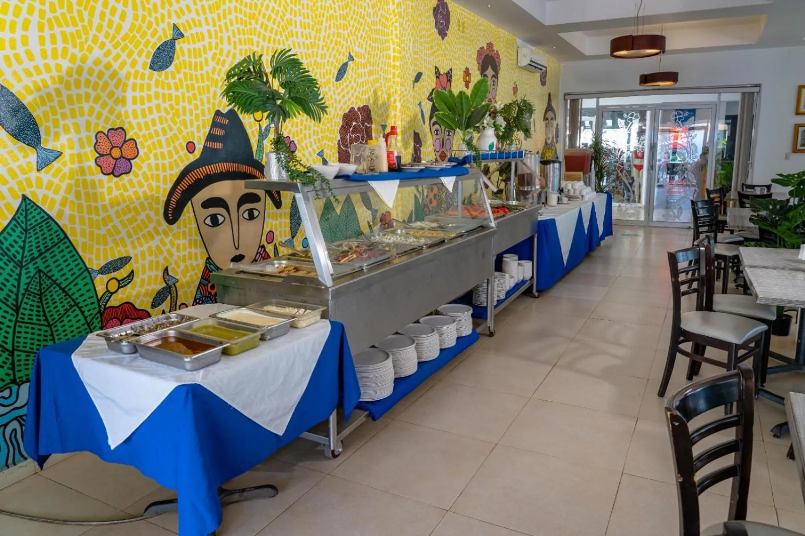 Buffet breakfast in Hotel Santa Cruz Huatulco