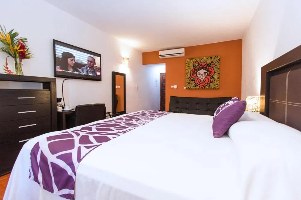 Bed in Hotel Santa Cruz Huatulco