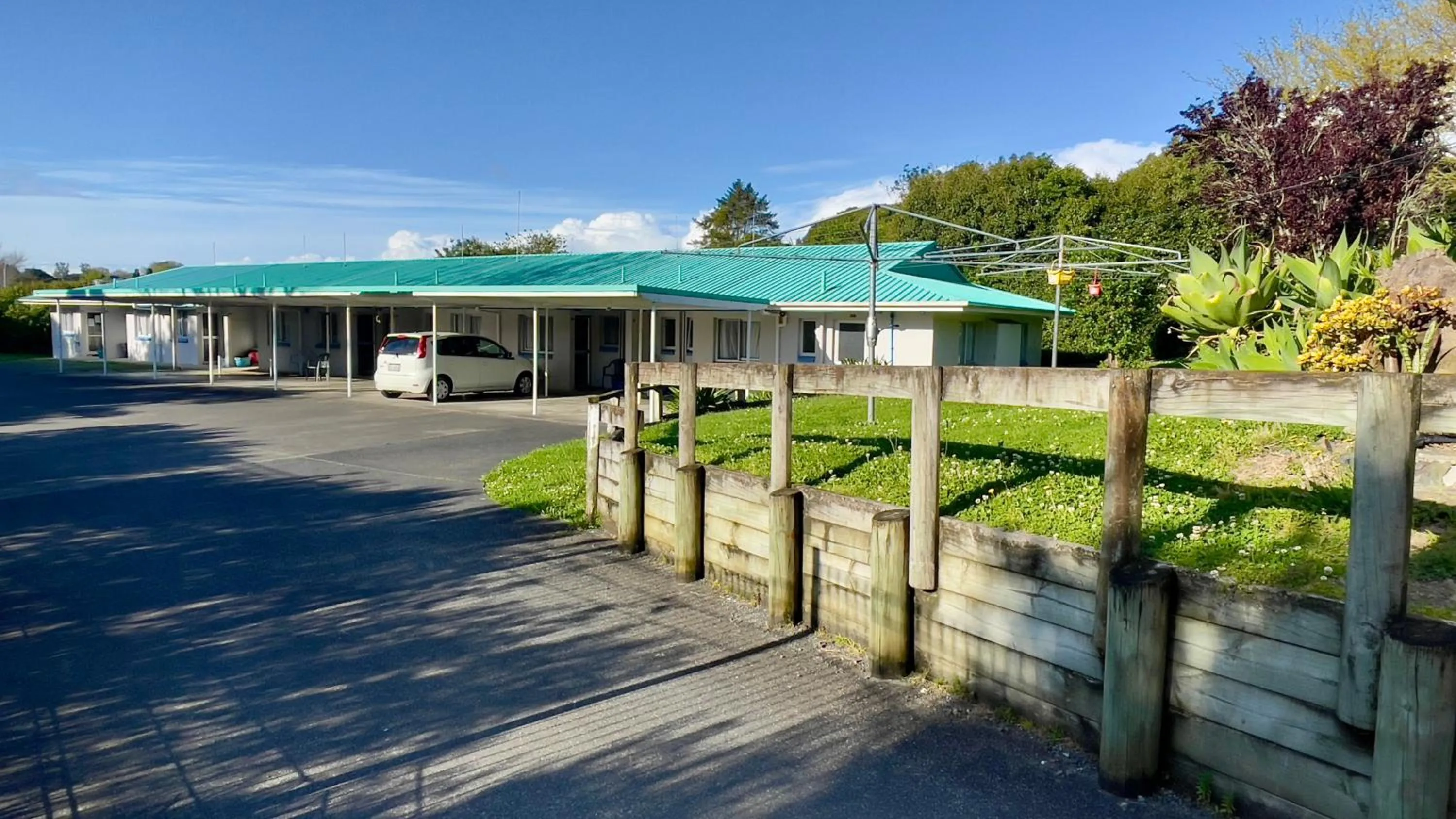 Garden in Waiuku Motel
