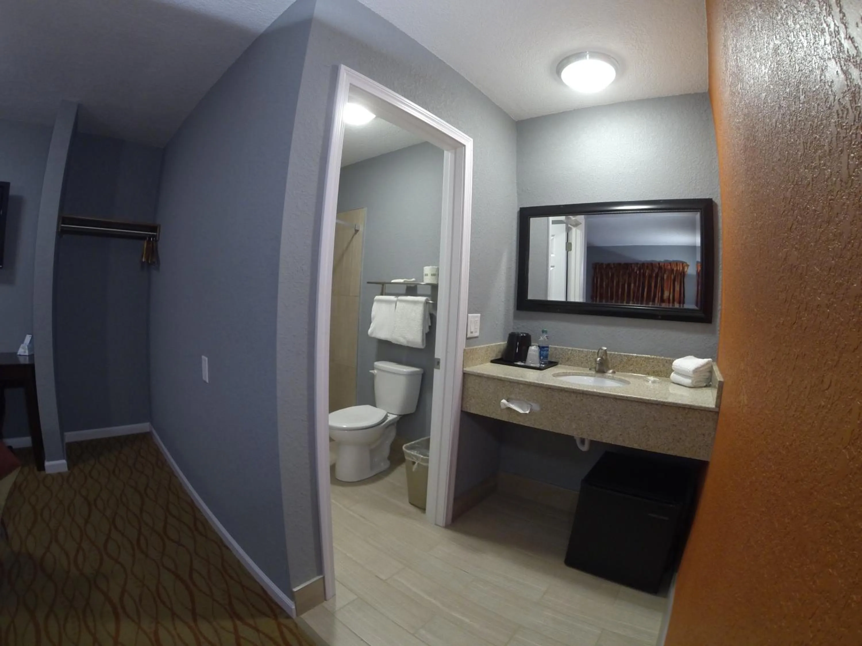 Bathroom in Cozy Rest Motel