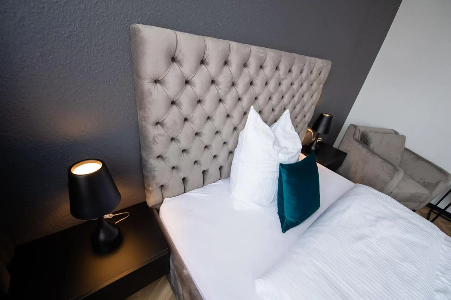 Bed in V Business Appartments Stuttgart Magstadt