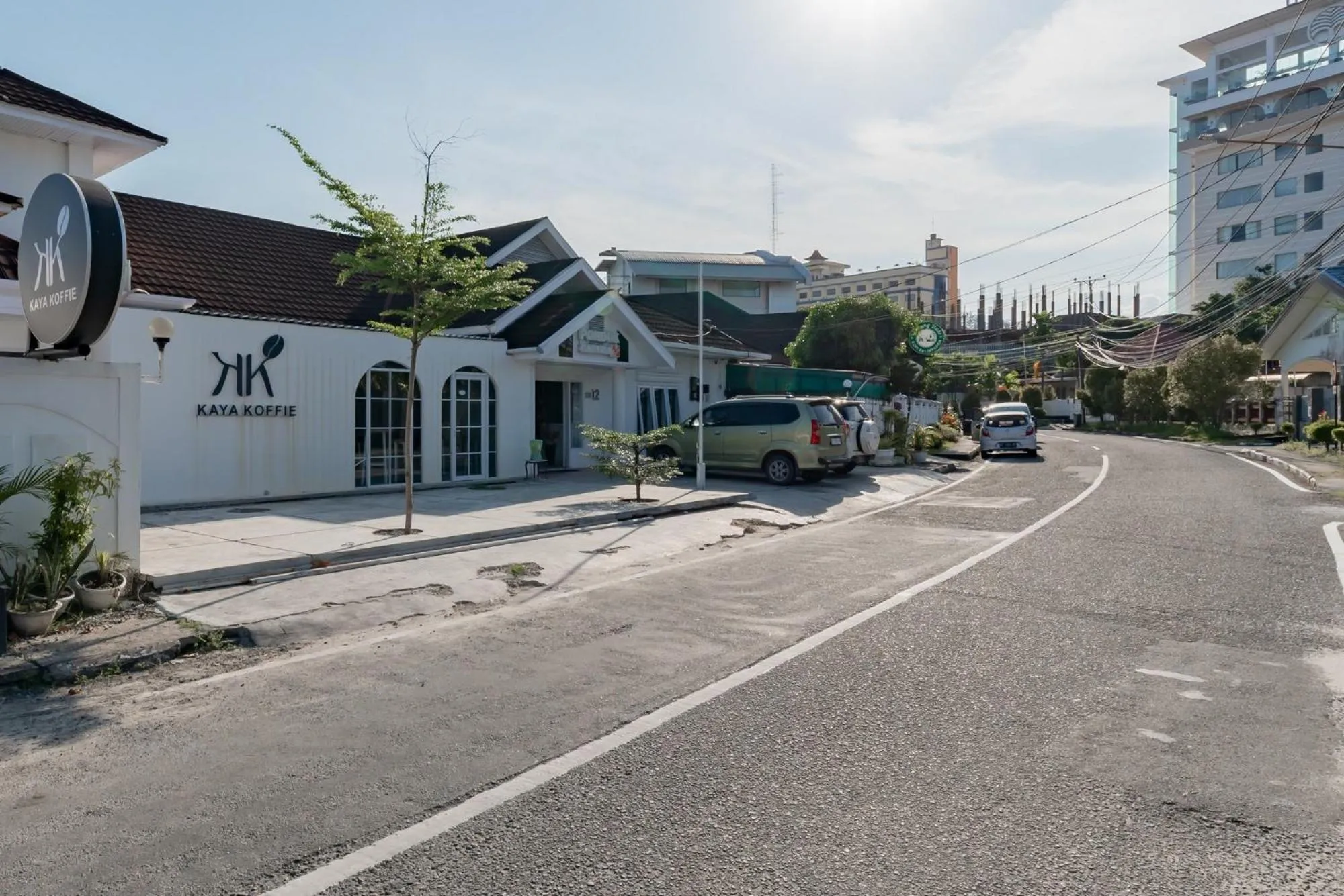 Property building in RedDoorz Syariah near Taman Bekapai 2