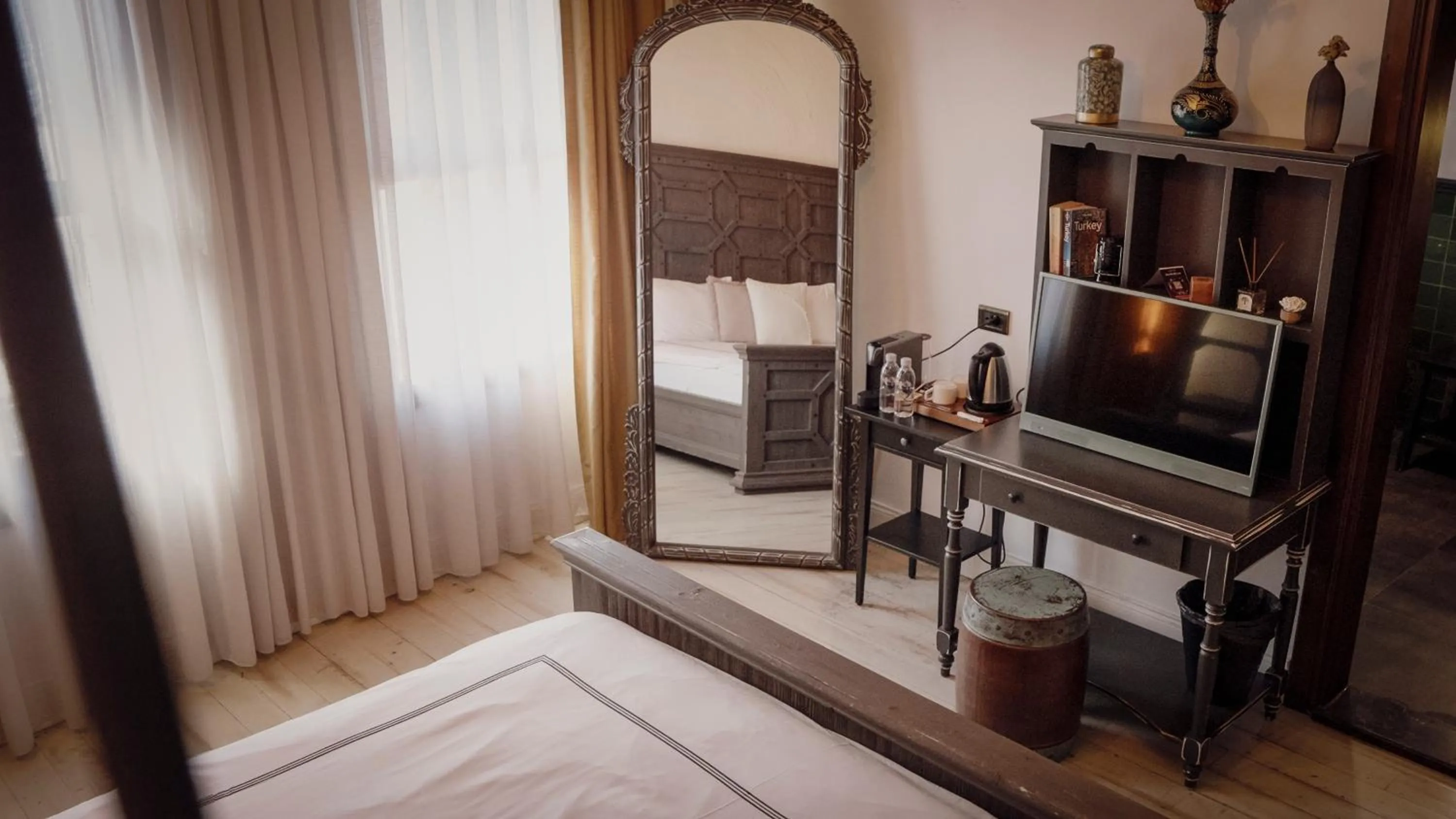 Photo of the whole room, Bed in Casa Sur Antalya