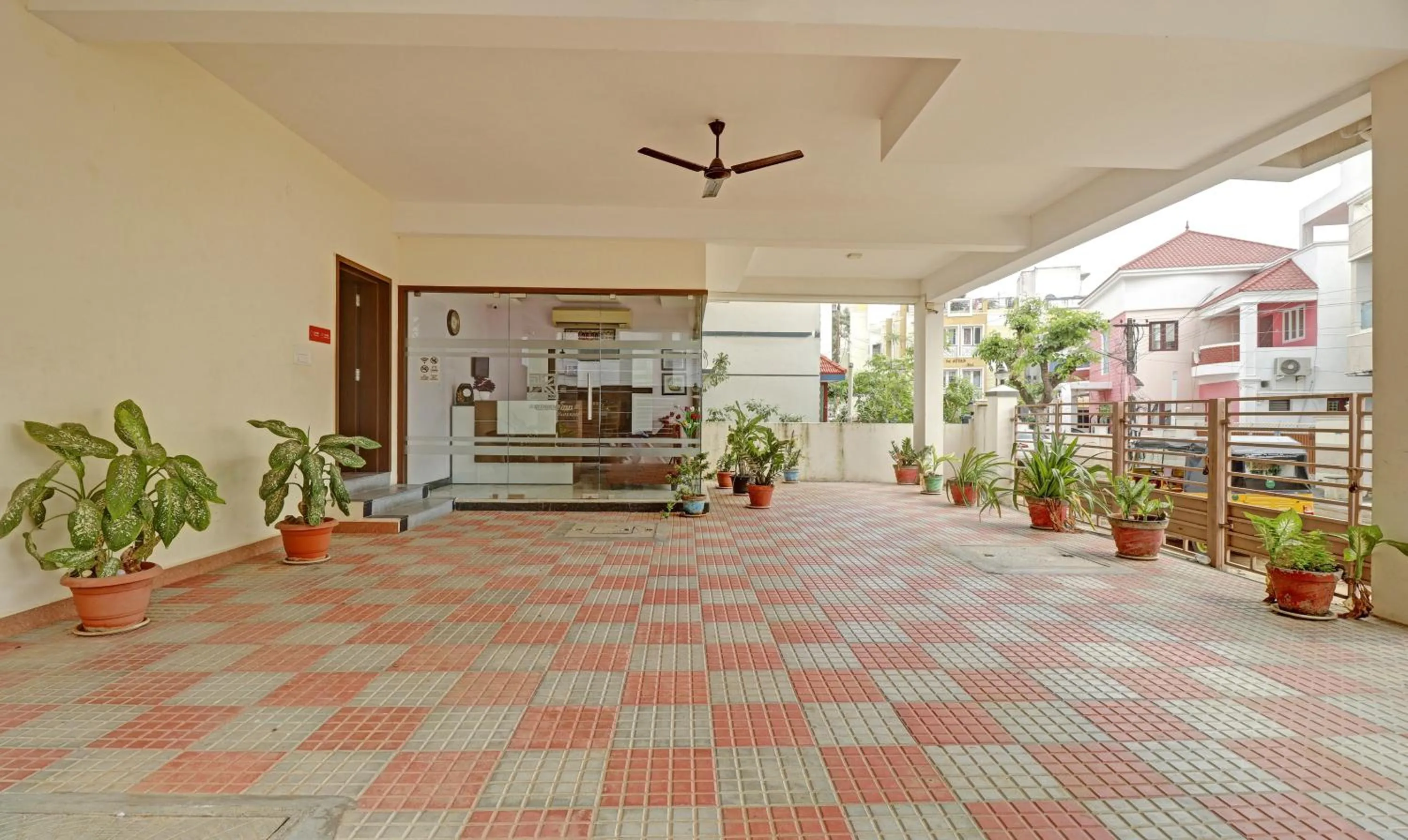 Day in Itsy Hotels Rithika Inn Blossoms