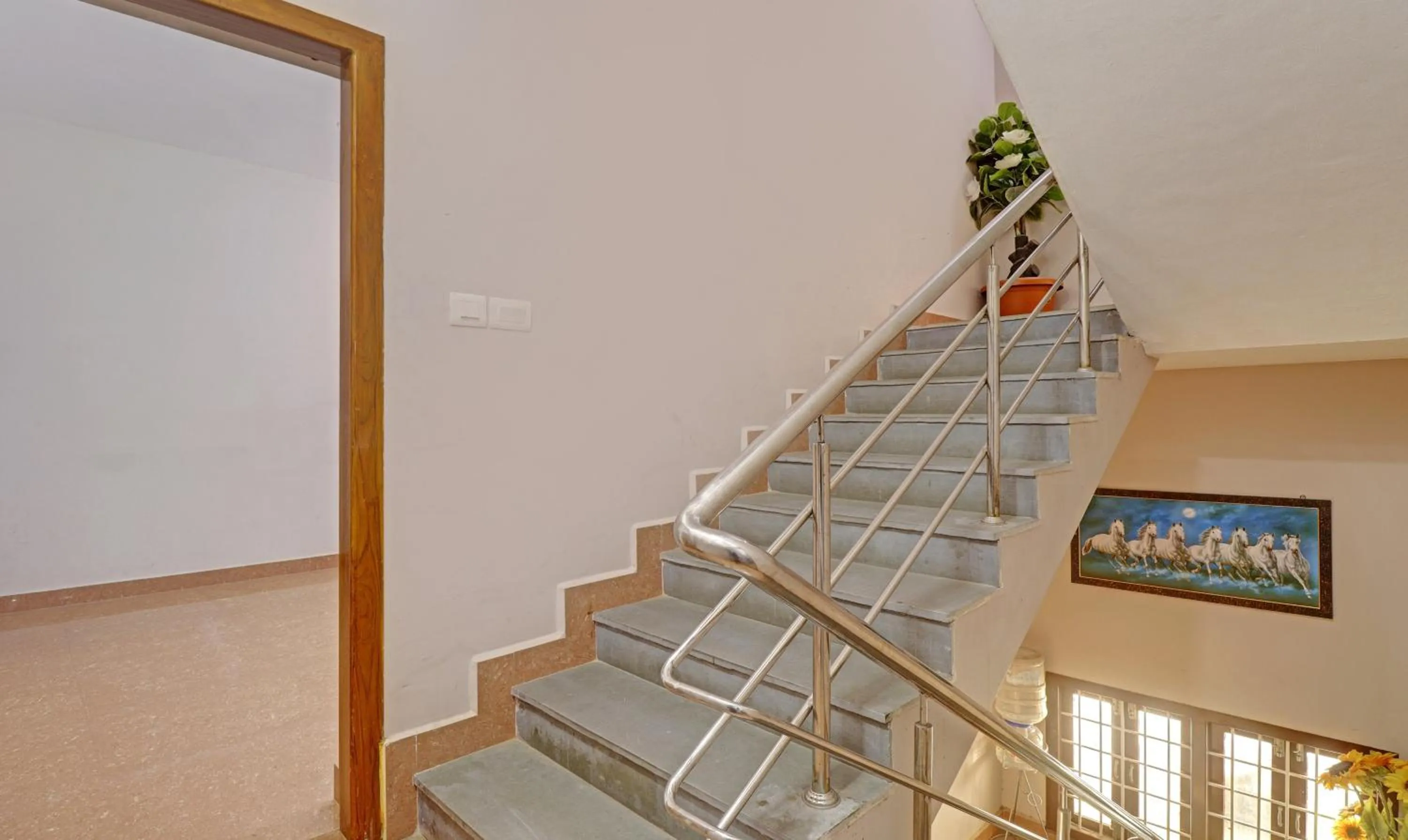 Lobby or reception in Itsy Hotels Rithika Inn Blossoms