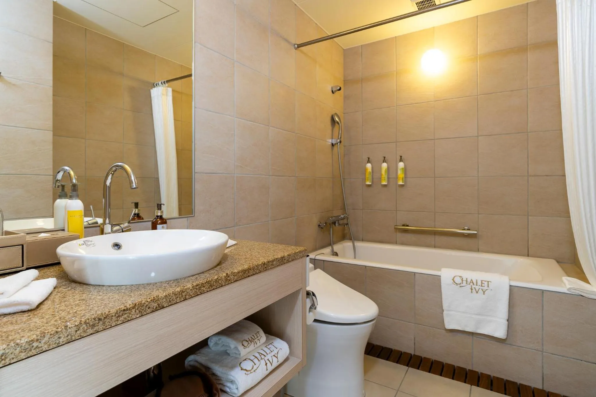 Bathroom in Chalet Ivy Hirafu, Niseko