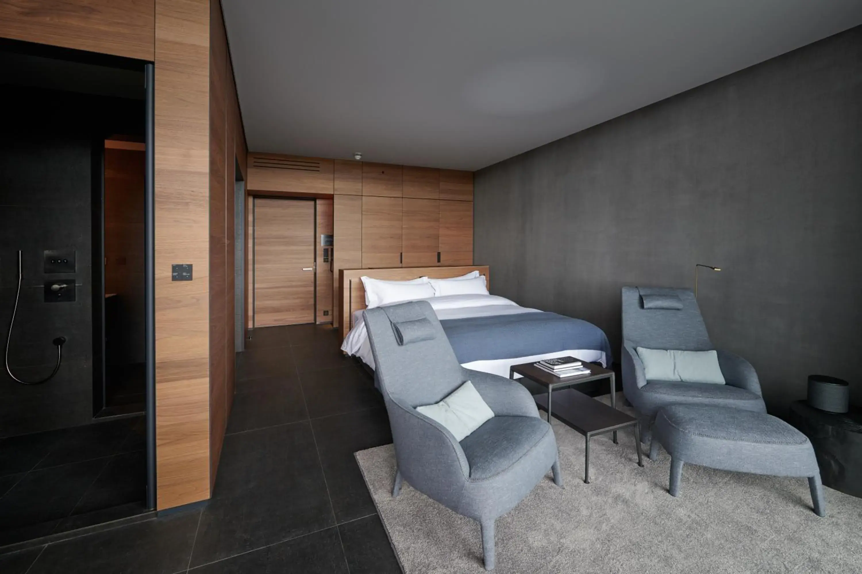 Lava View Junior Suite in The Retreat at Blue Lagoon Iceland Lava View Junior Suite in The Retreat at Blue Lagoon Iceland