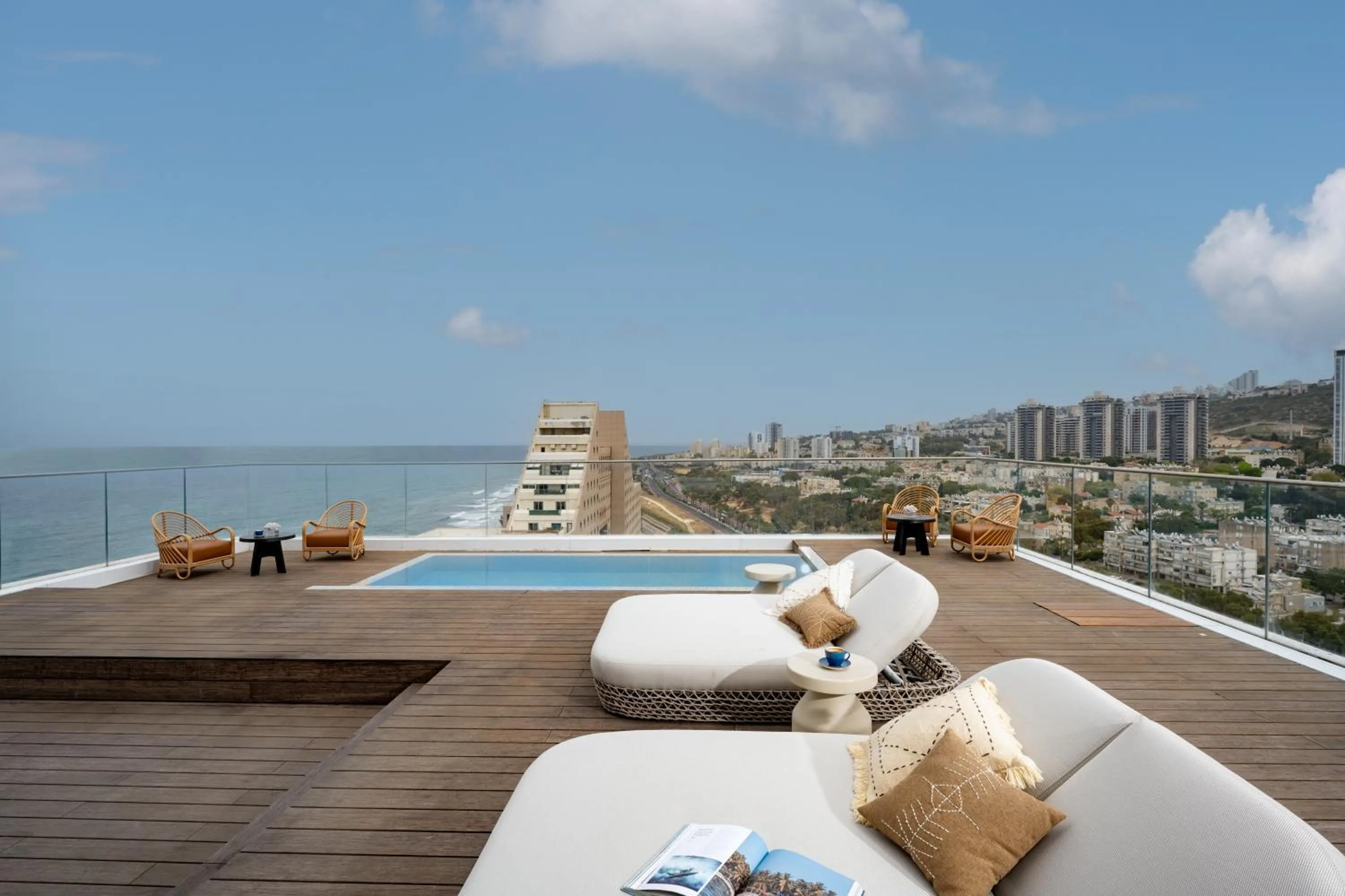 Swimming pool in Leonardo Plaza Haifa