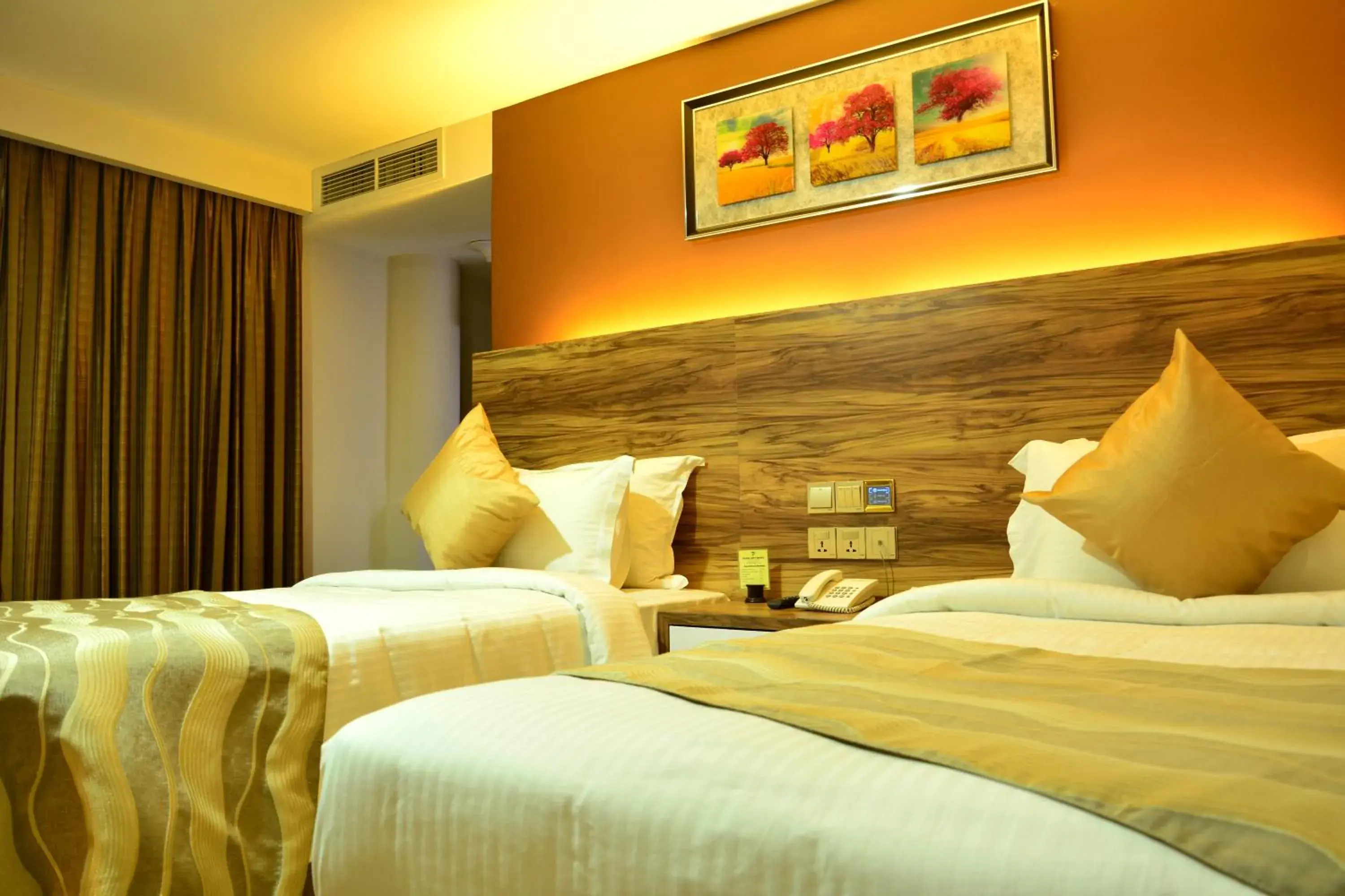 Photo of the whole room, Bed in Pearl City Hotel Photo of the whole room, Bed in Pearl City Hotel