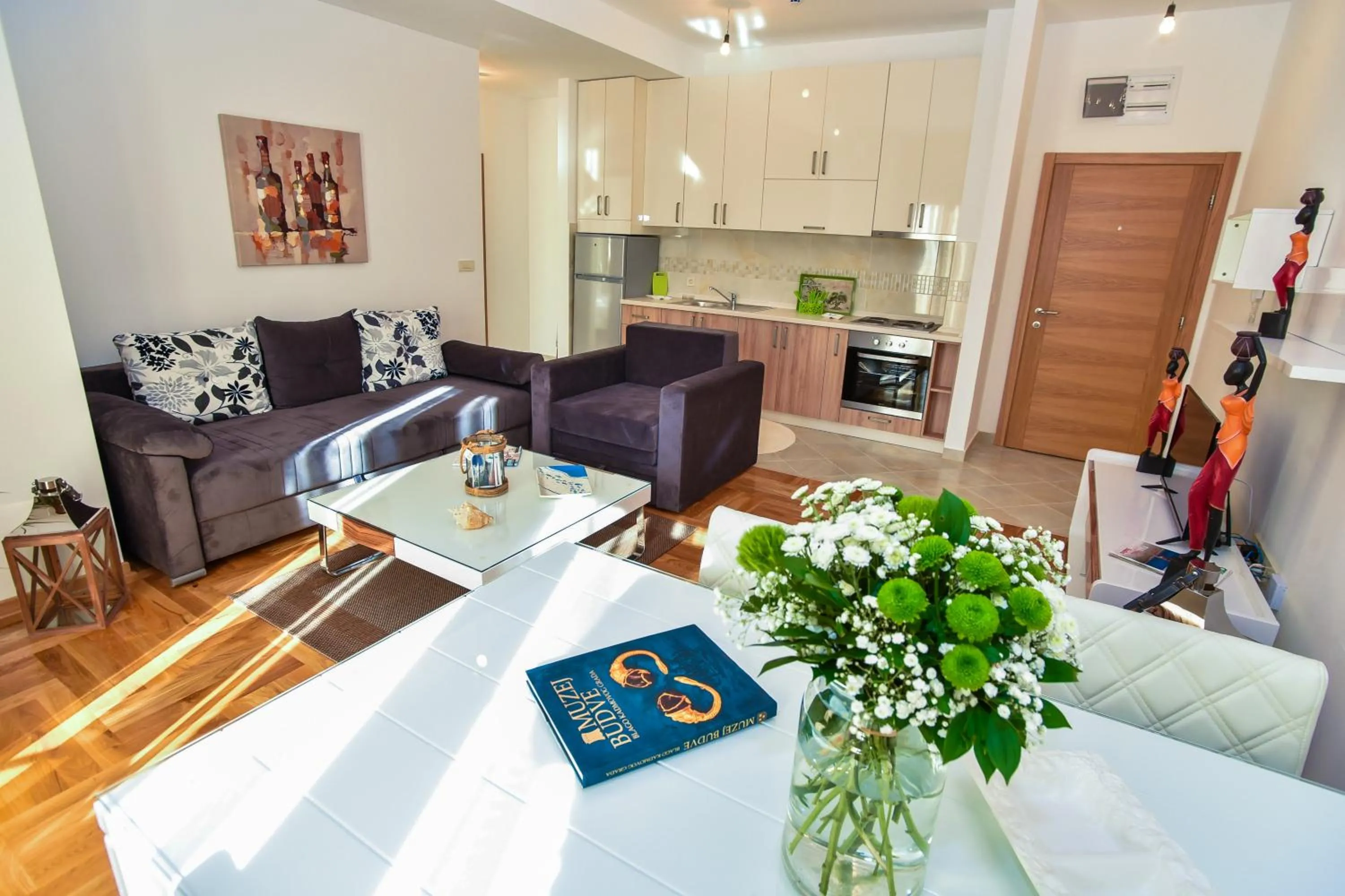 Vistamar Hotel & Apartments