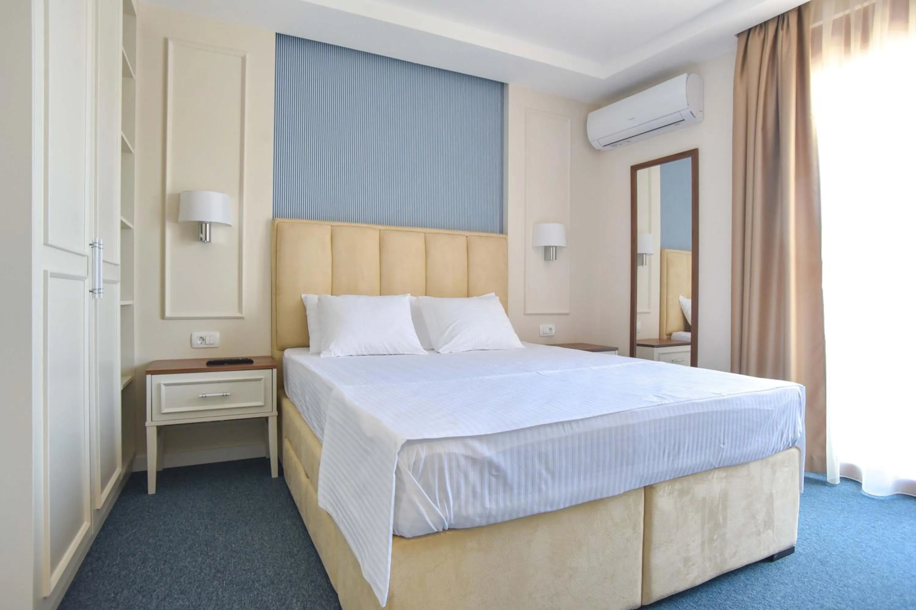 Bed in Vistamar Hotel & Apartments