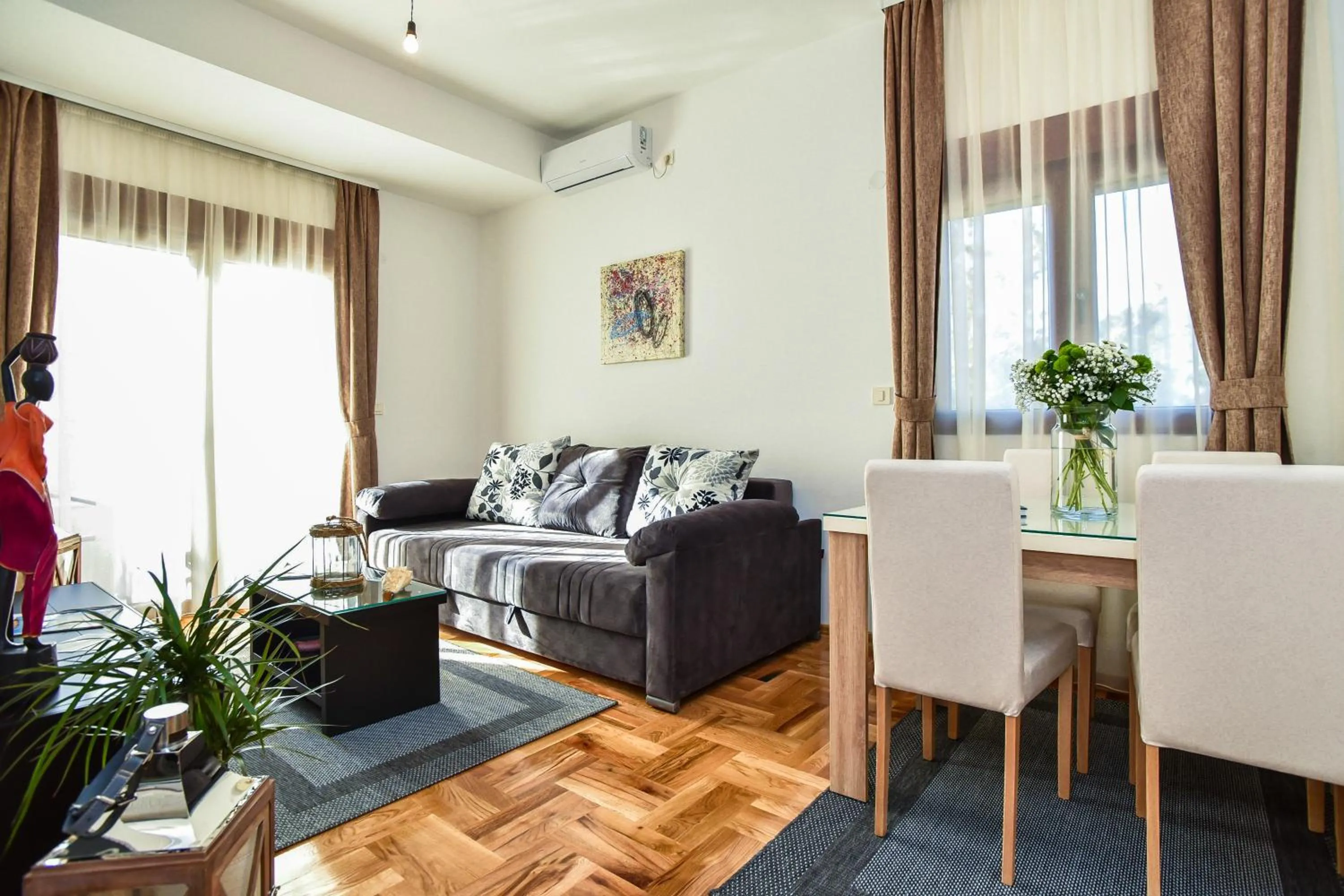 Vistamar Hotel & Apartments