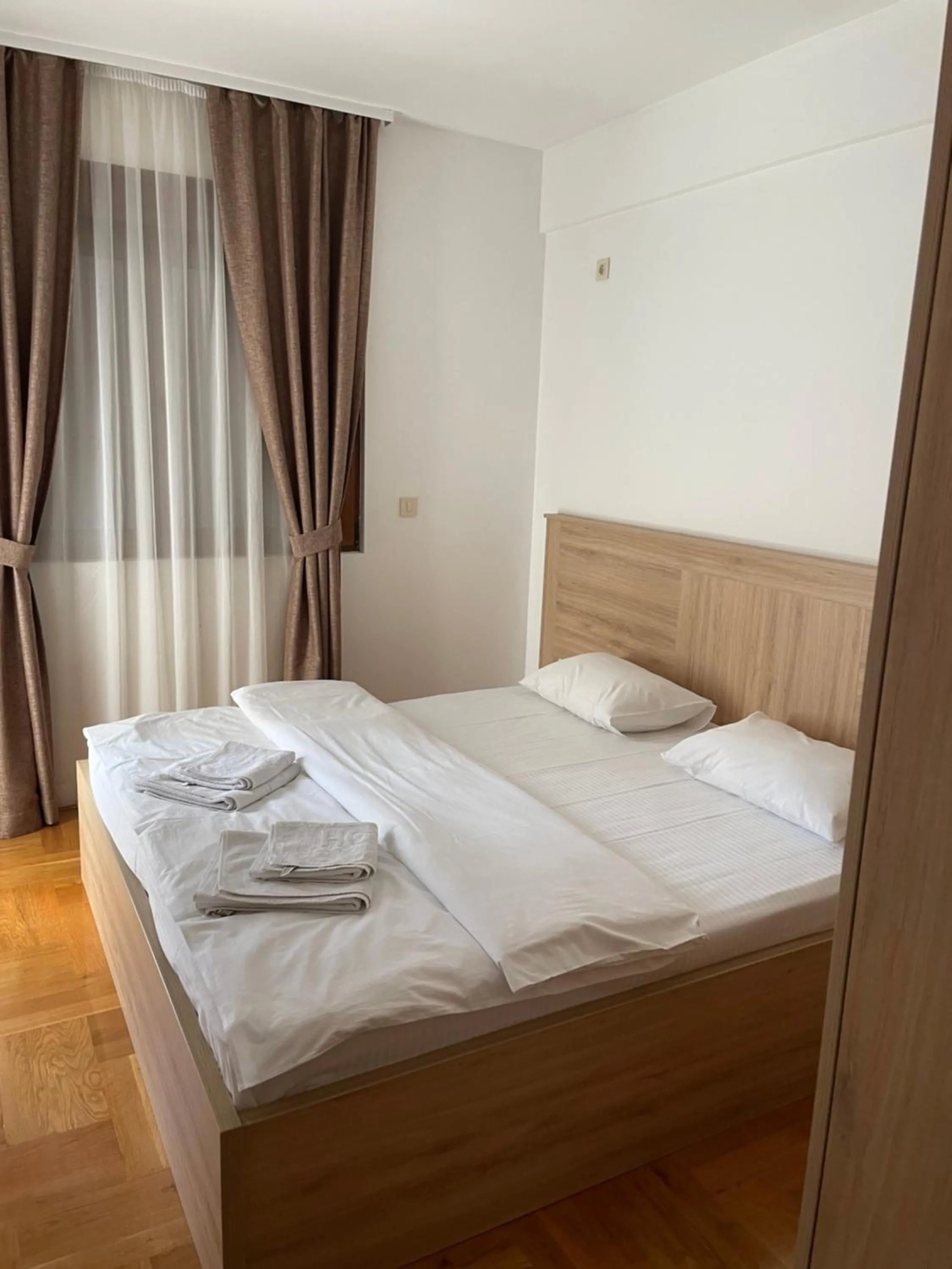 Bed in Vistamar Hotel & Apartments