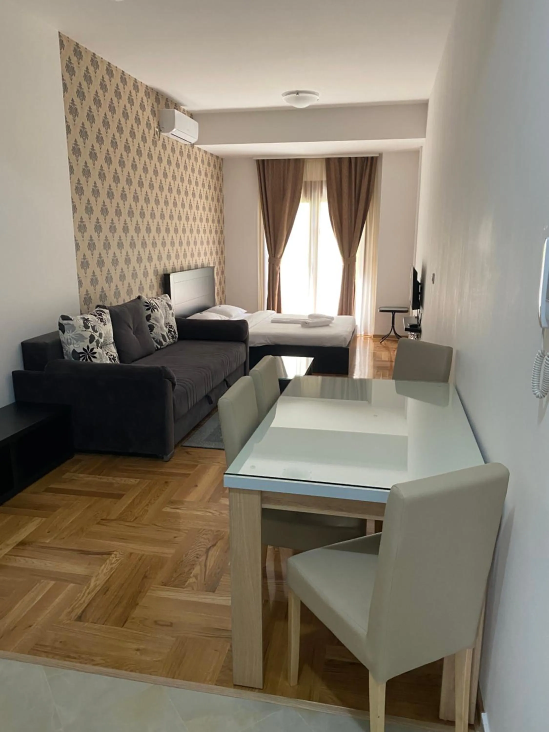 Vistamar Hotel & Apartments