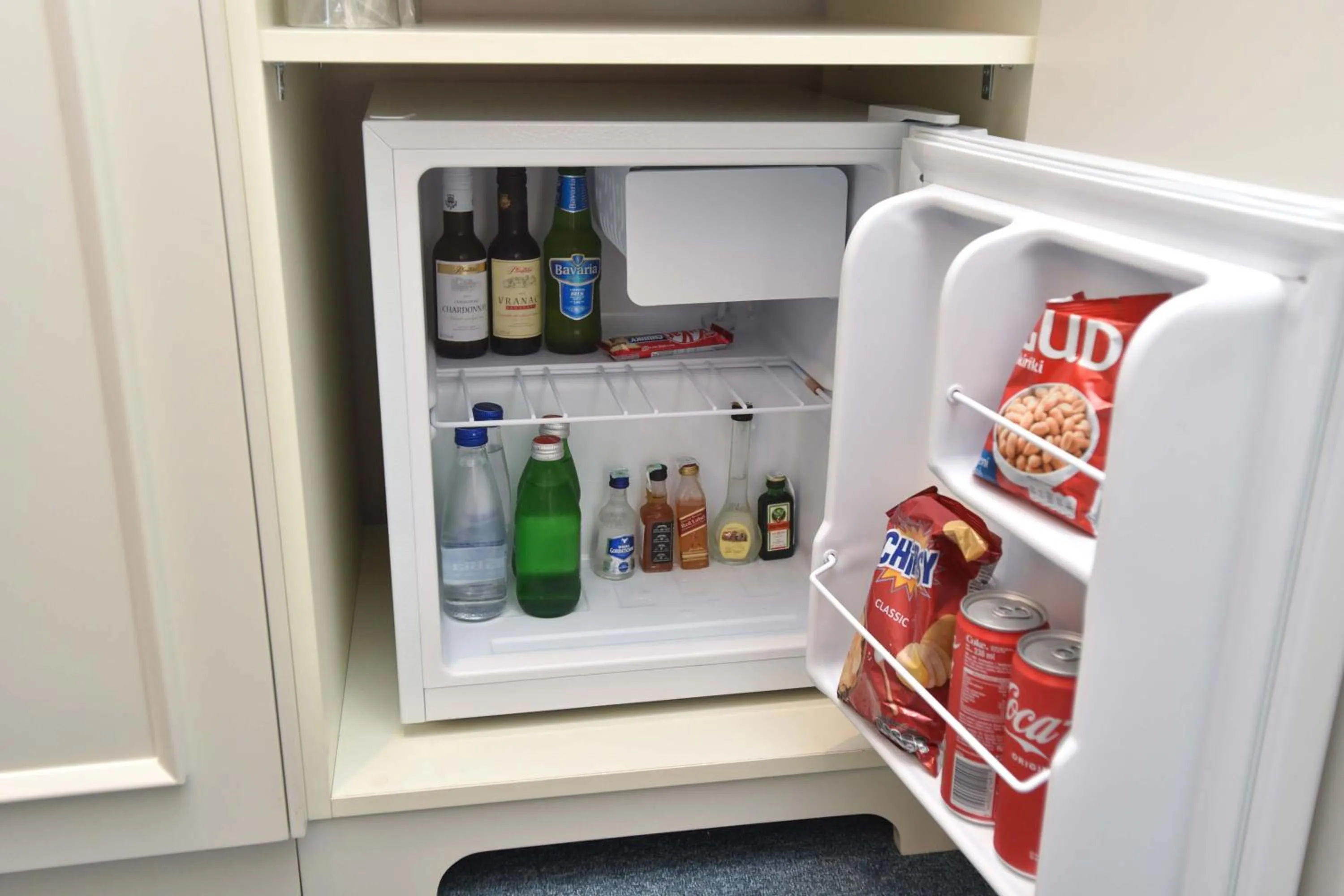 Vistamar Hotel & Apartments