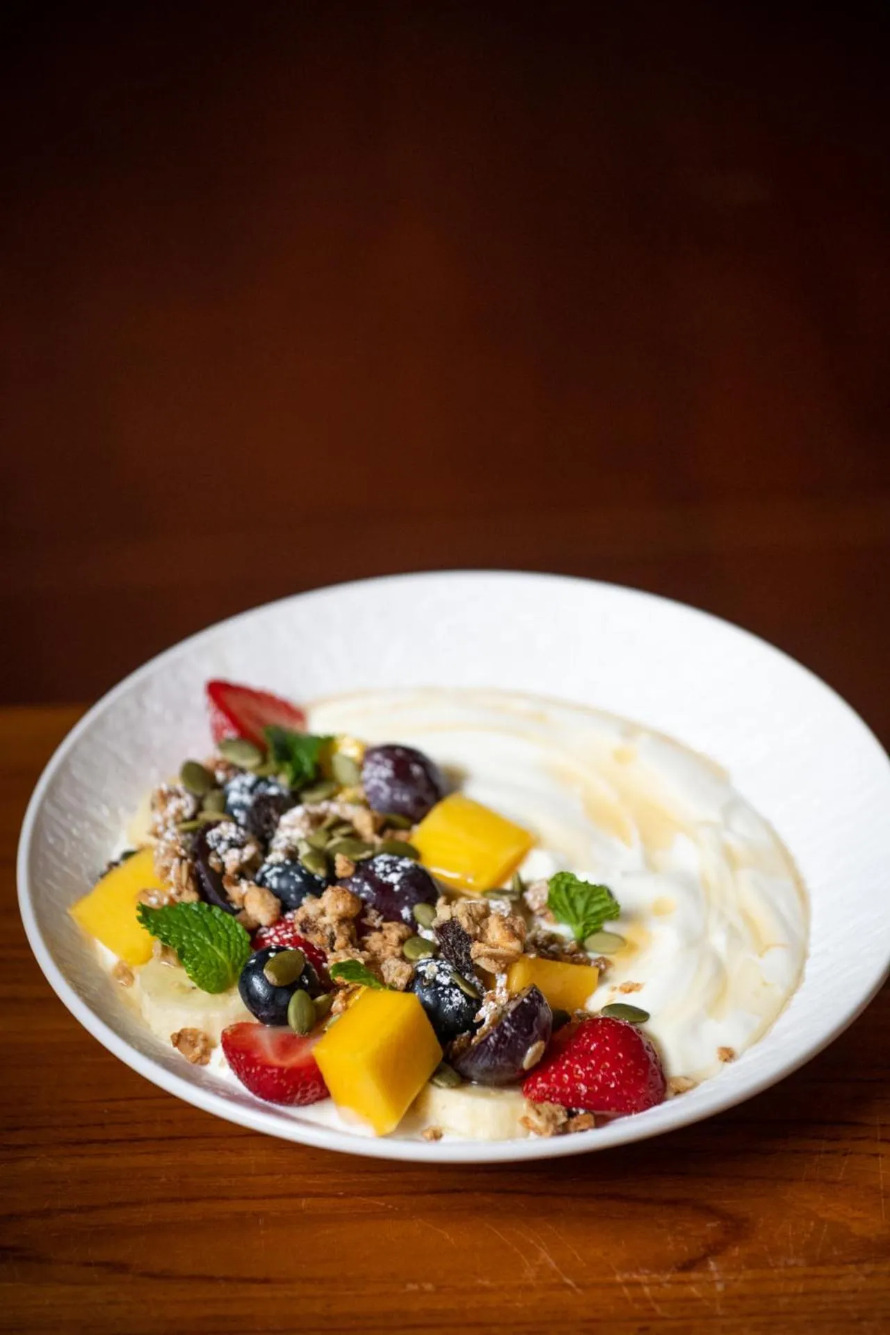 Restaurant/places to eat in At Kamala Hotel