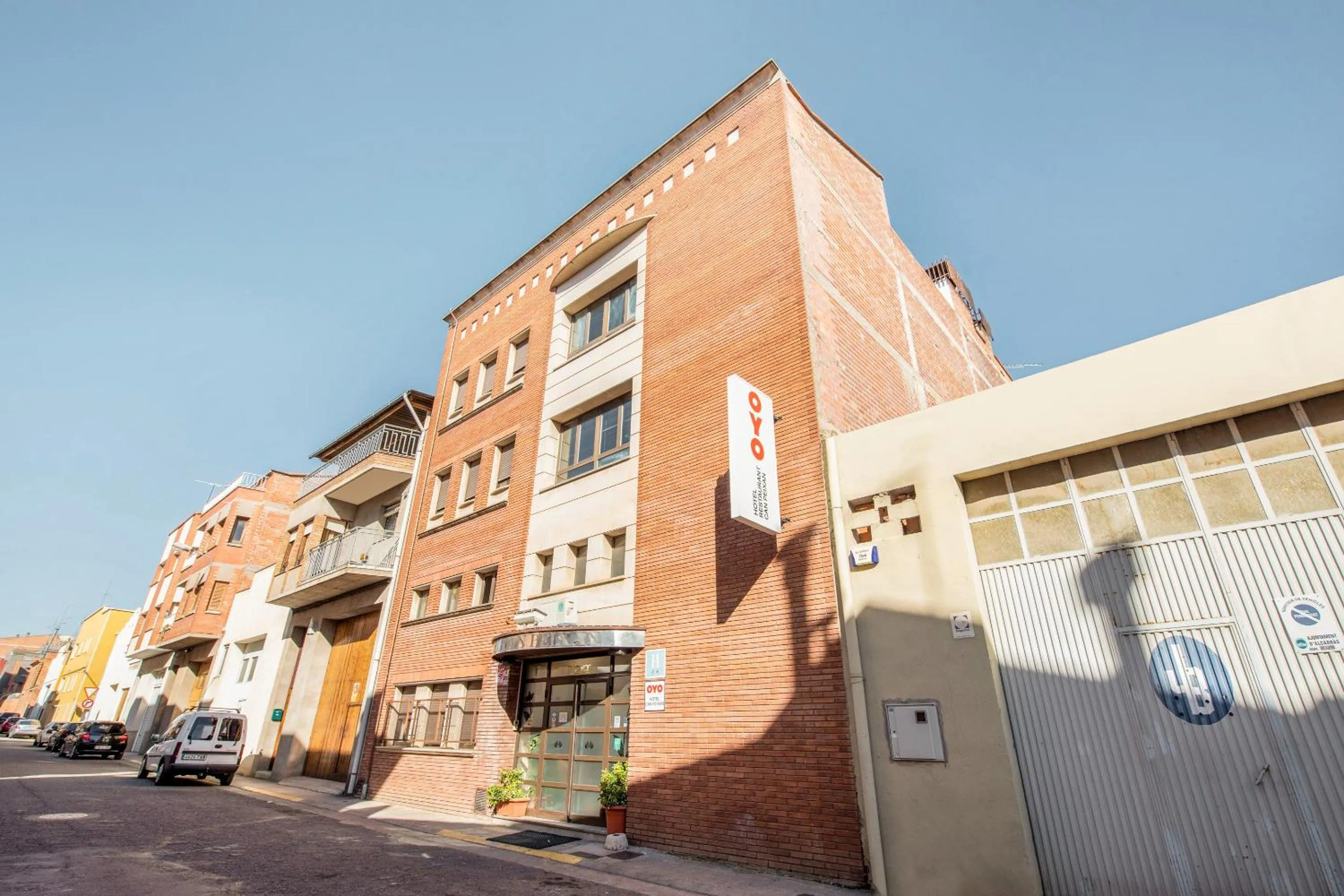 Property building in Can Peixan