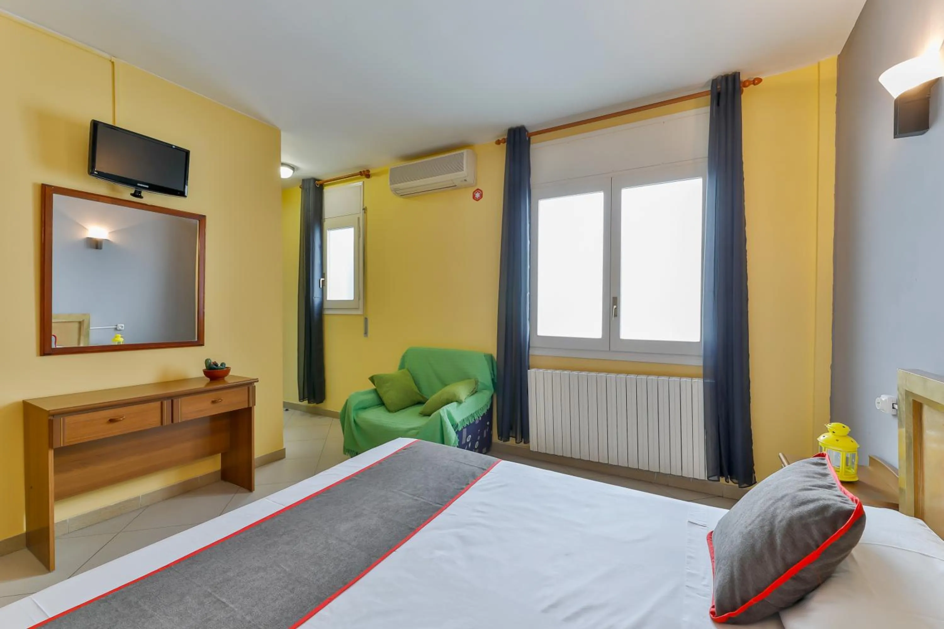 Bedroom in Can Peixan