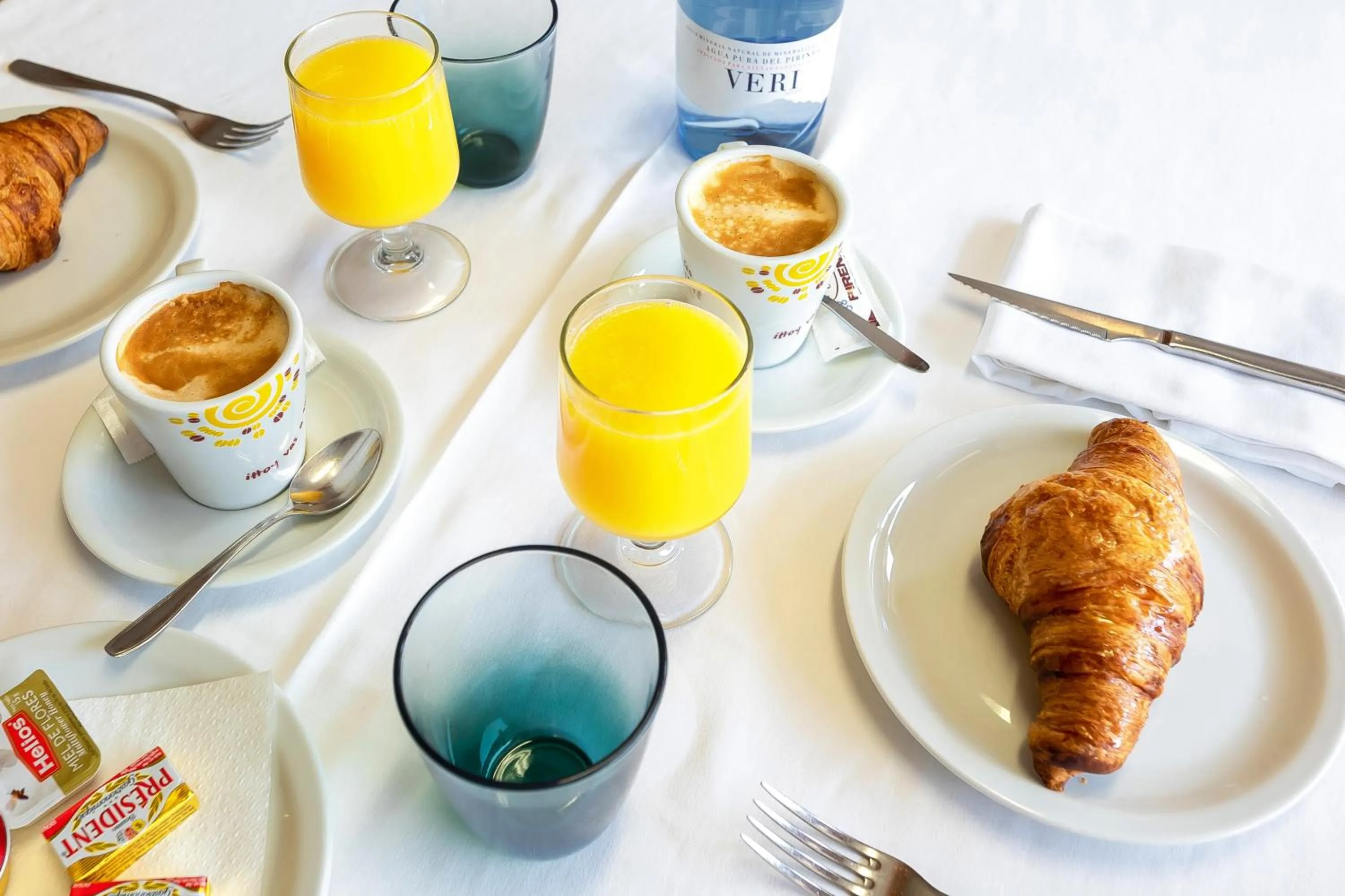 Buffet breakfast in Can Peixan