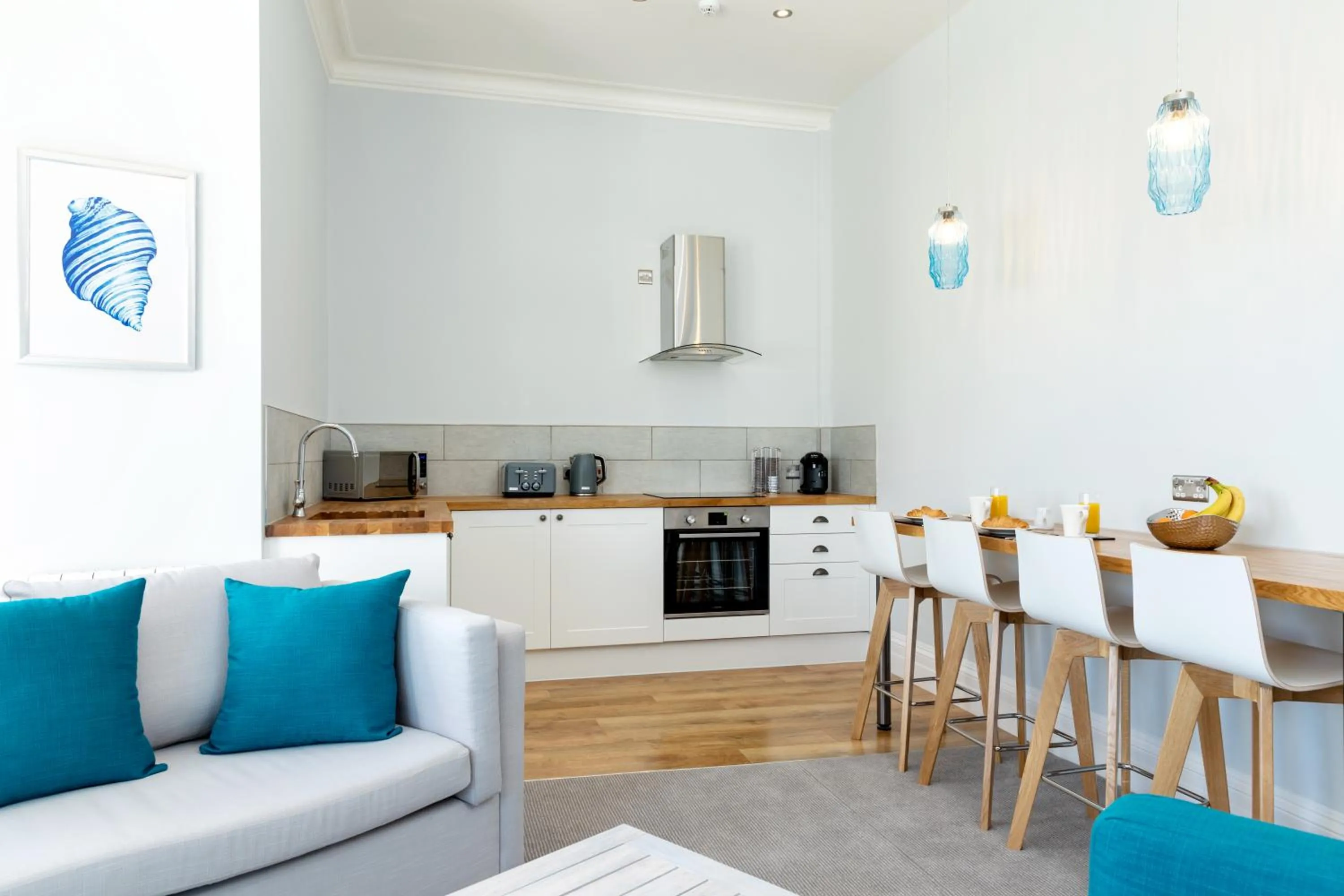 Kitchen or kitchenette in Sandhills Apartments, Mudeford