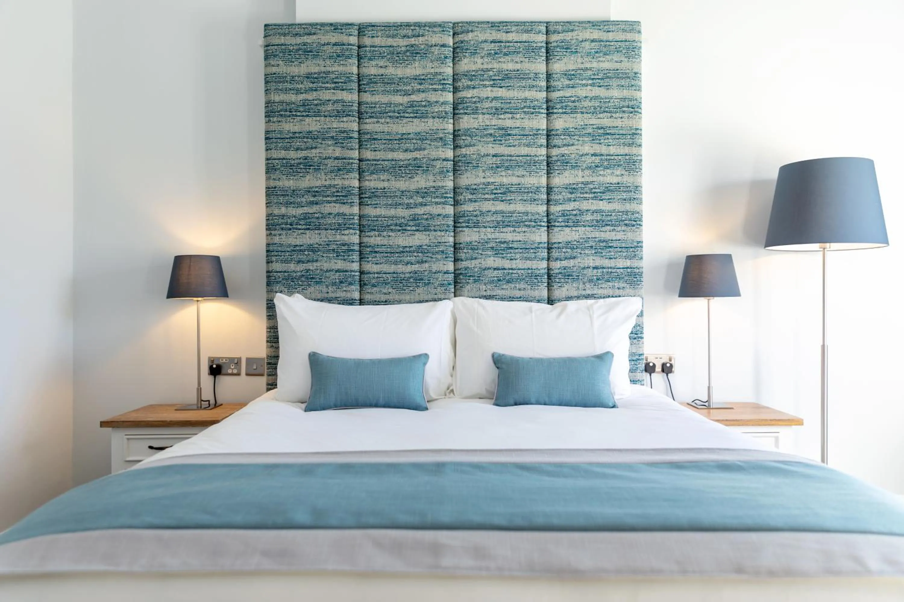 Bed in Sandhills Apartments, Mudeford