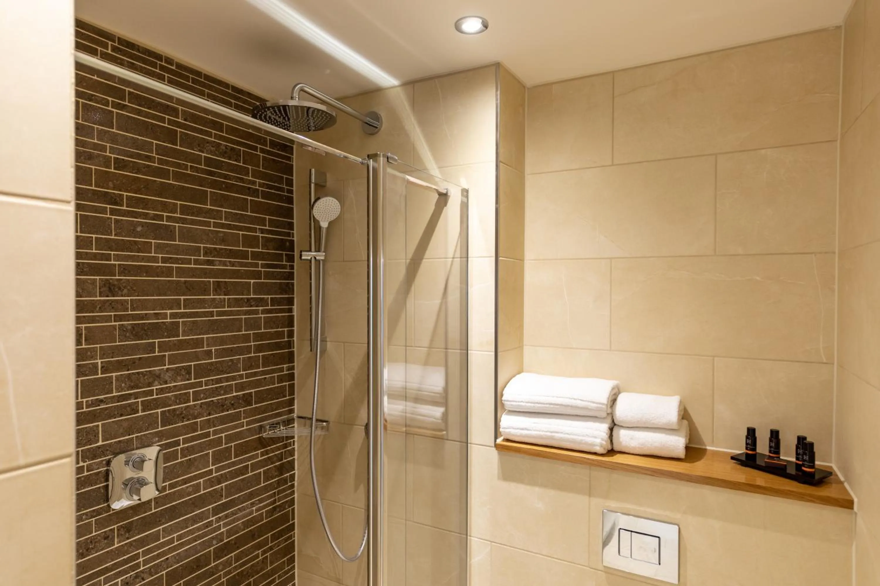 Shower in Sandhills Apartments, Mudeford