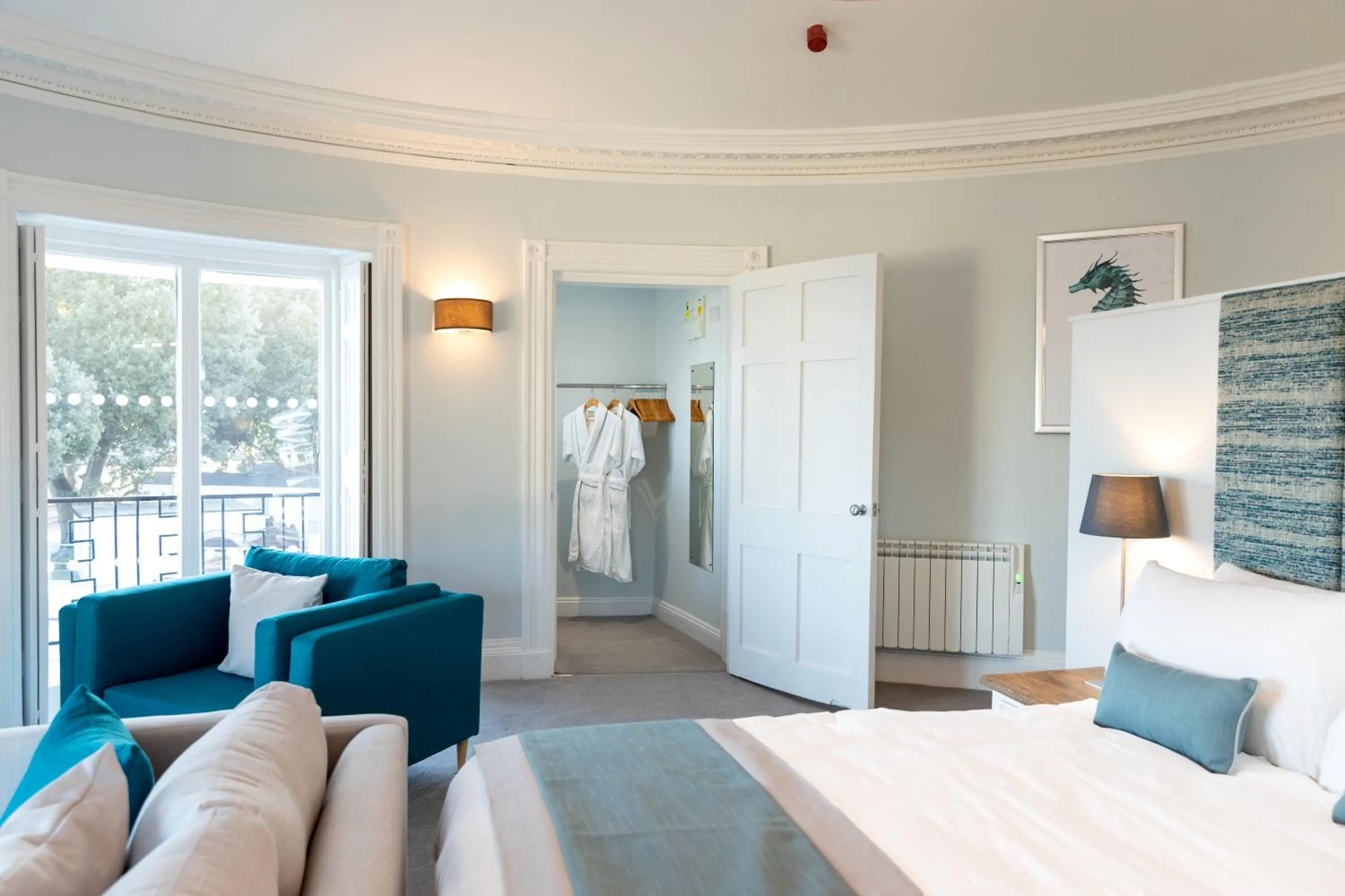 Bed in Sandhills Apartments, Mudeford