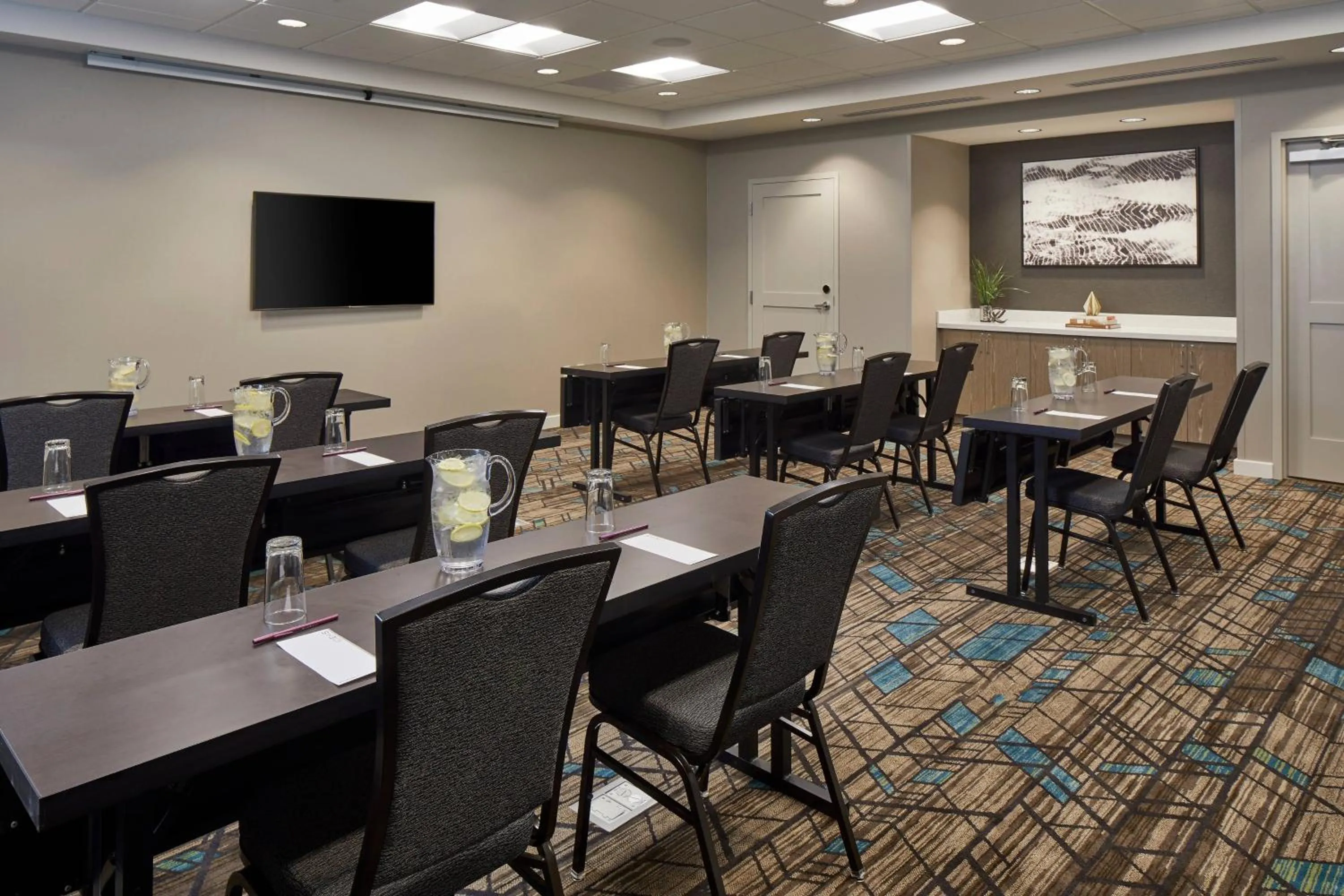 Meeting/conference room in Residence Inn by Marriott Cleveland University Circle/Medical Center
