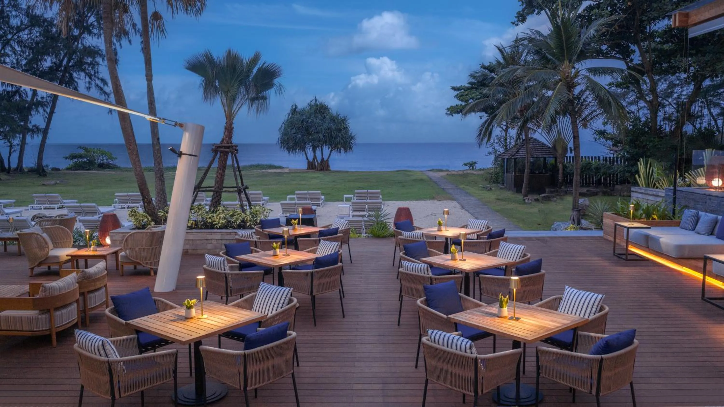 Restaurant/places to eat in Anantara Mai Khao Phuket Villas