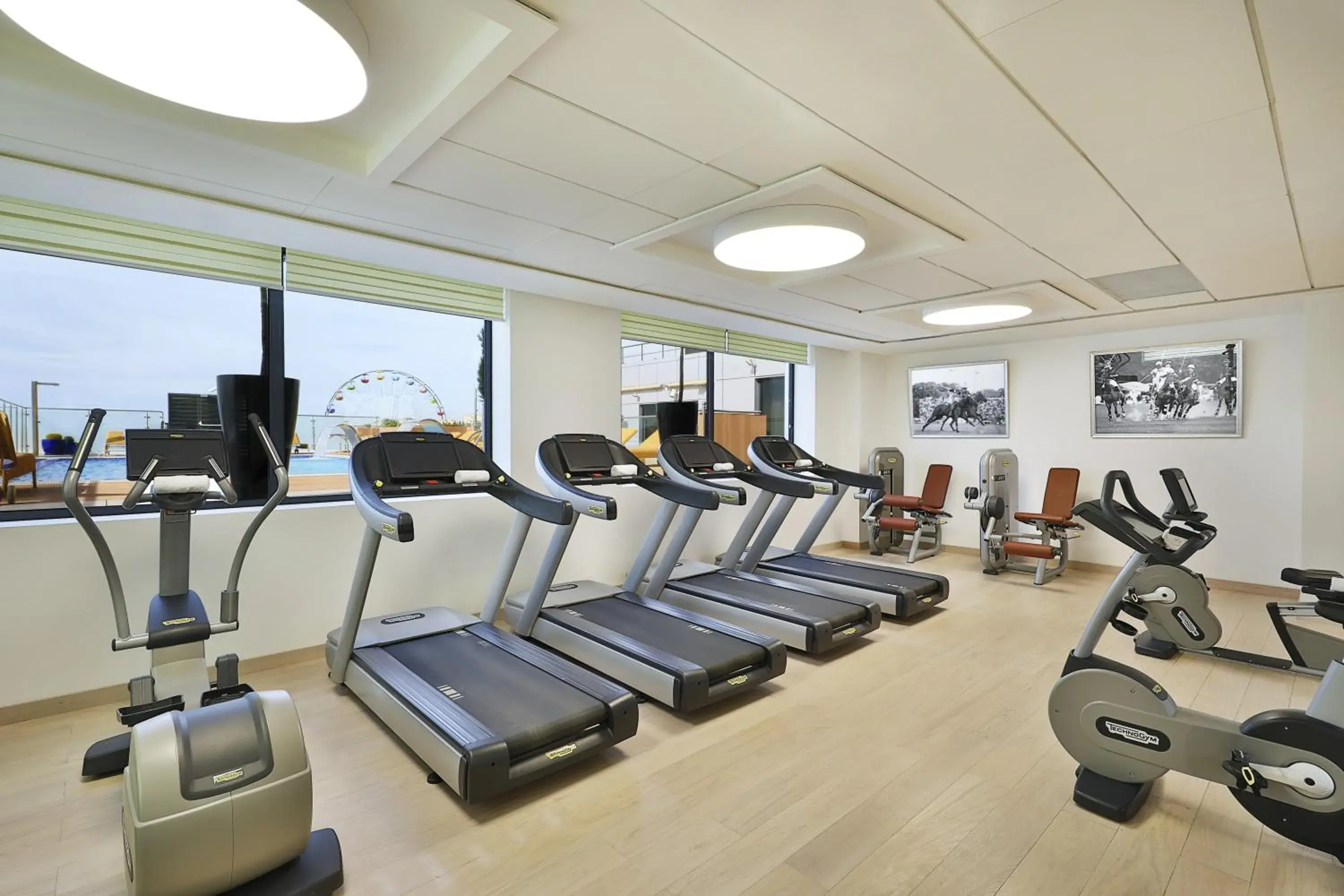 Fitness centre/facilities in Park Mall Hotel & Conference Center Fitness centre/facilities in Park Mall Hotel & Conference Center