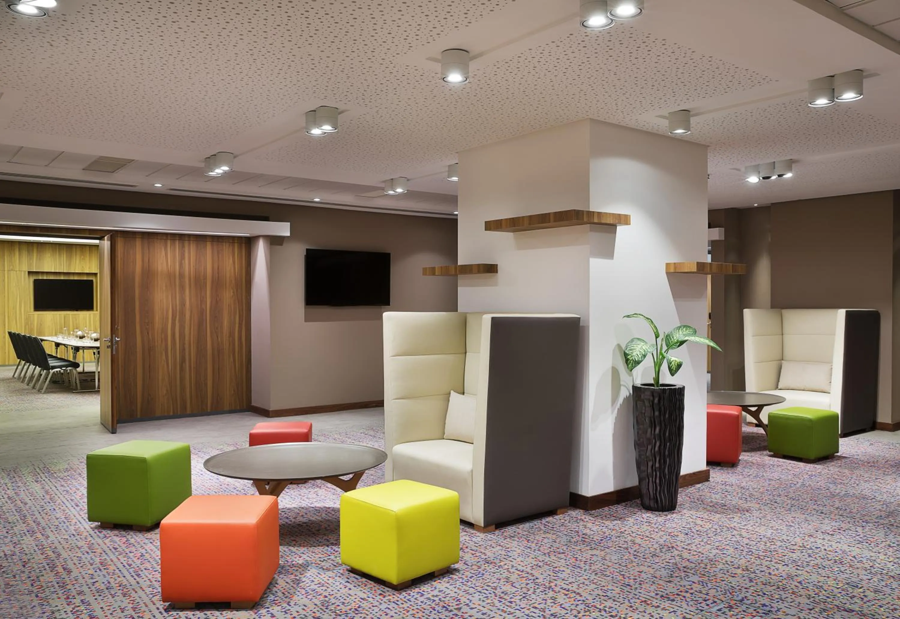 Meeting/conference room in Park Mall Hotel & Conference Center