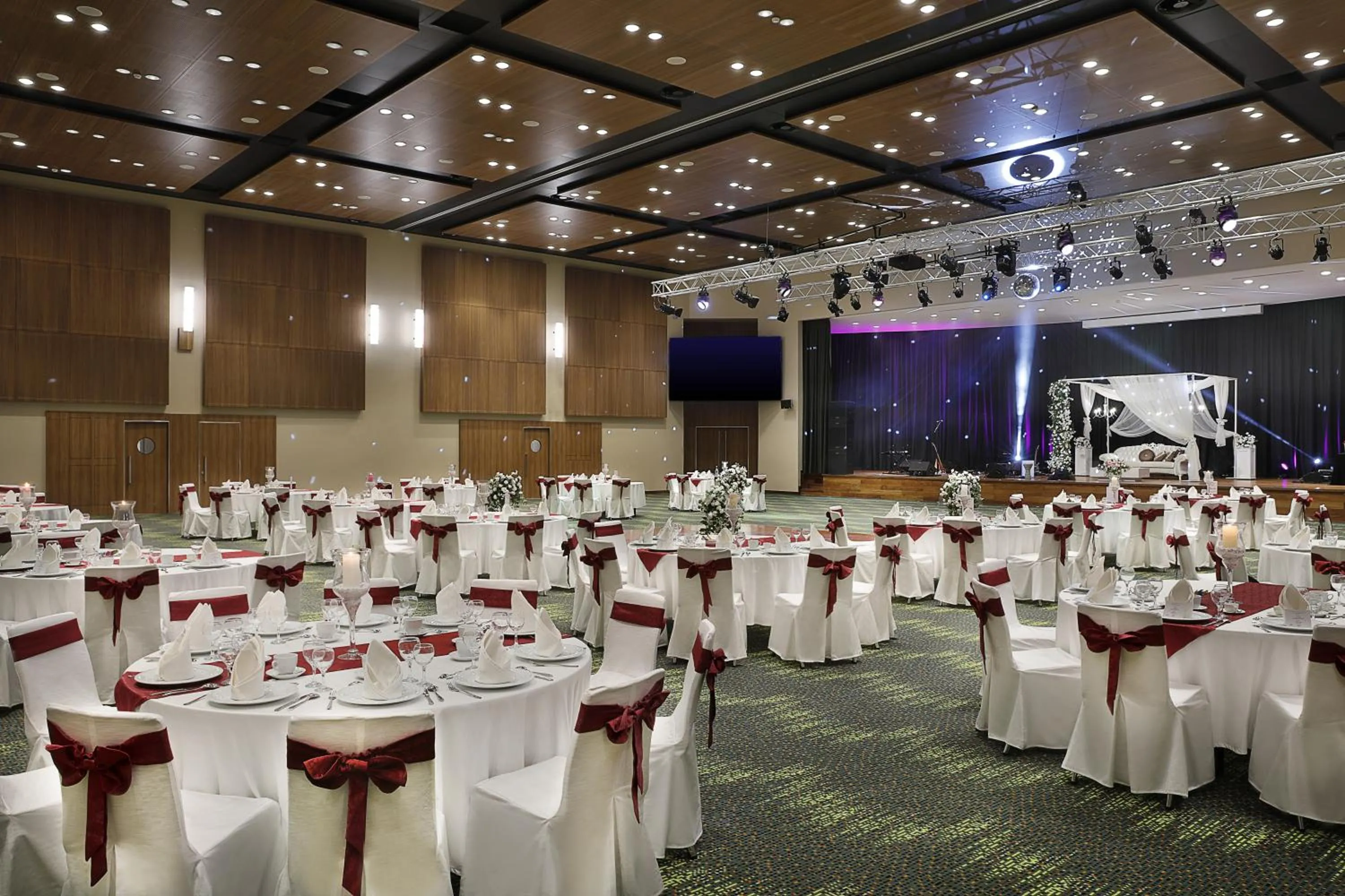 Banquet/Function facilities in Park Mall Hotel & Conference Center