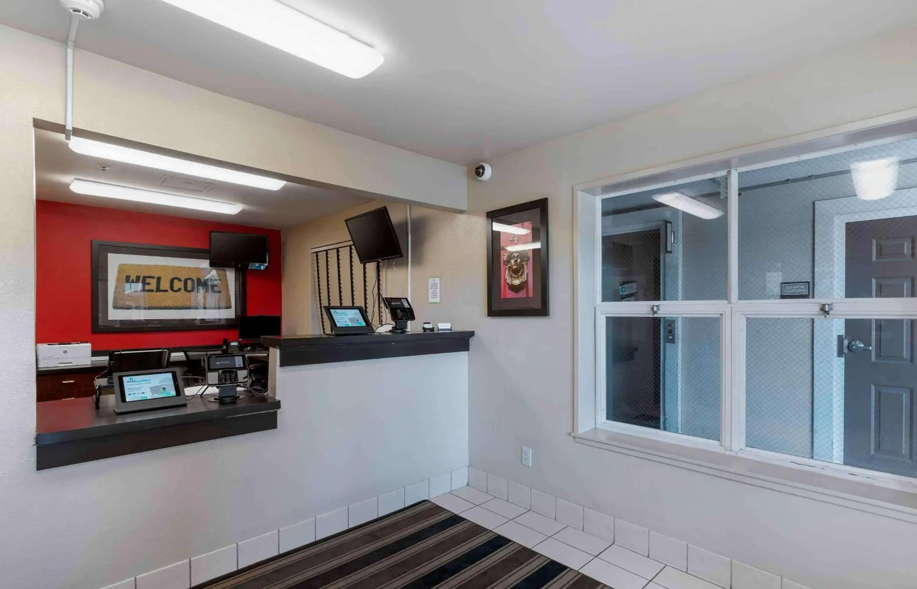 Lobby or reception in Extended Stay America Suites - Sacramento - White Rock Rd Lobby or reception in Extended Stay America Suites - Sacramento - White Rock Rd