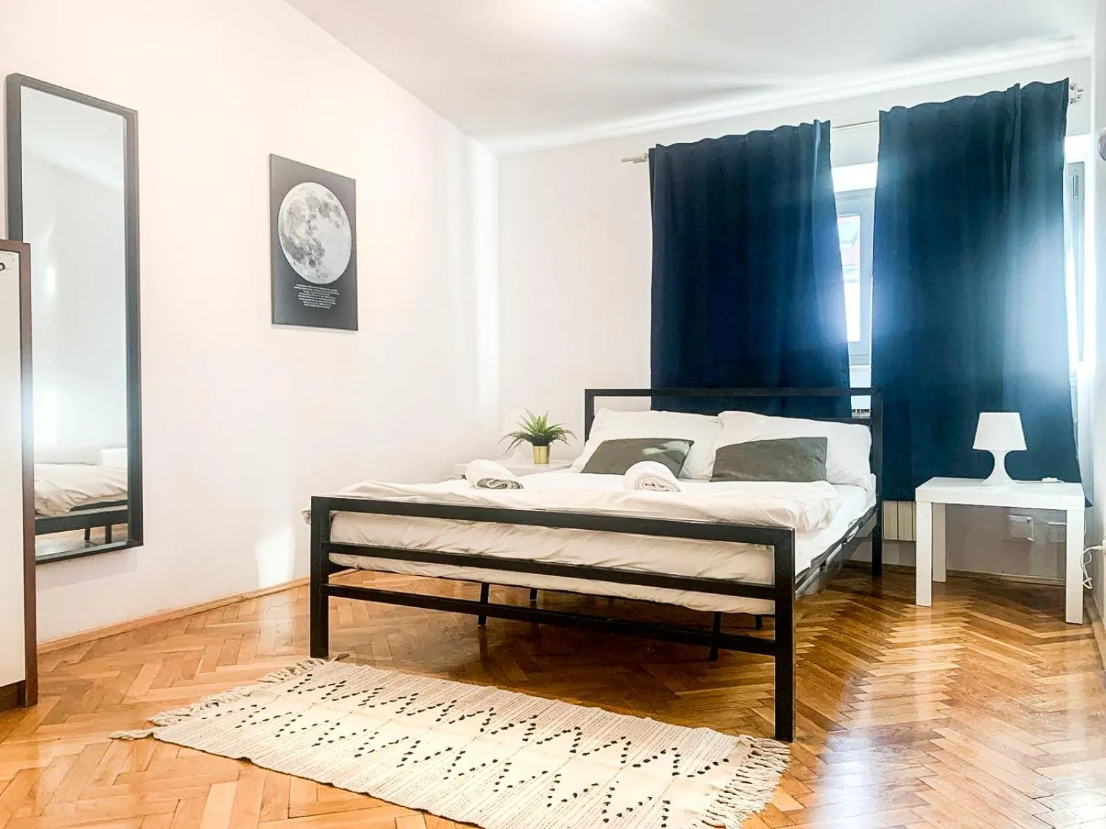 Bed in Whole Wide World Hostel