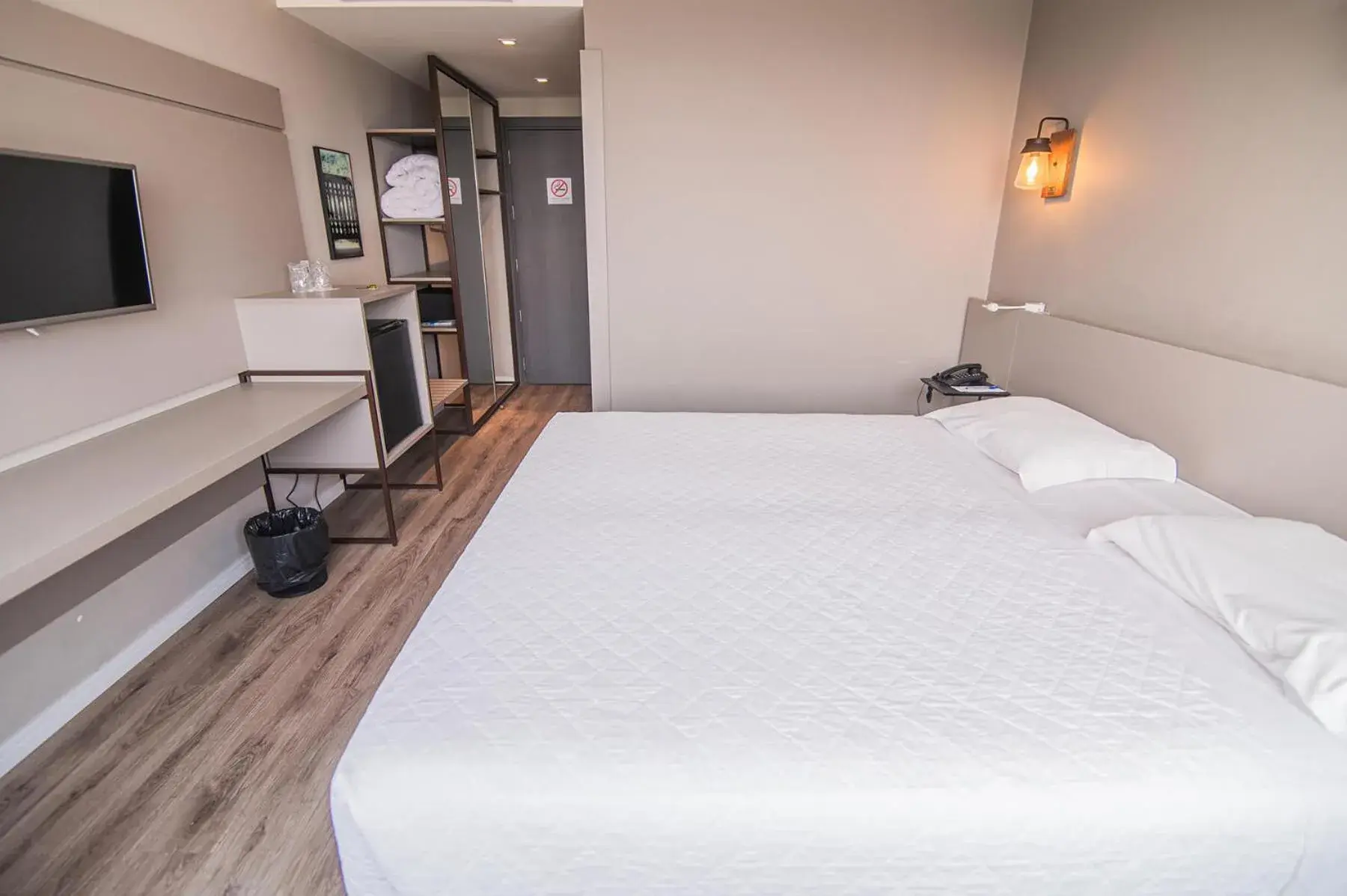 Photo of the whole room, Bed in Dall'Onder Ski - Vale Dos Vinhedos Photo of the whole room, Bed in Dall'Onder Ski - Vale Dos Vinhedos