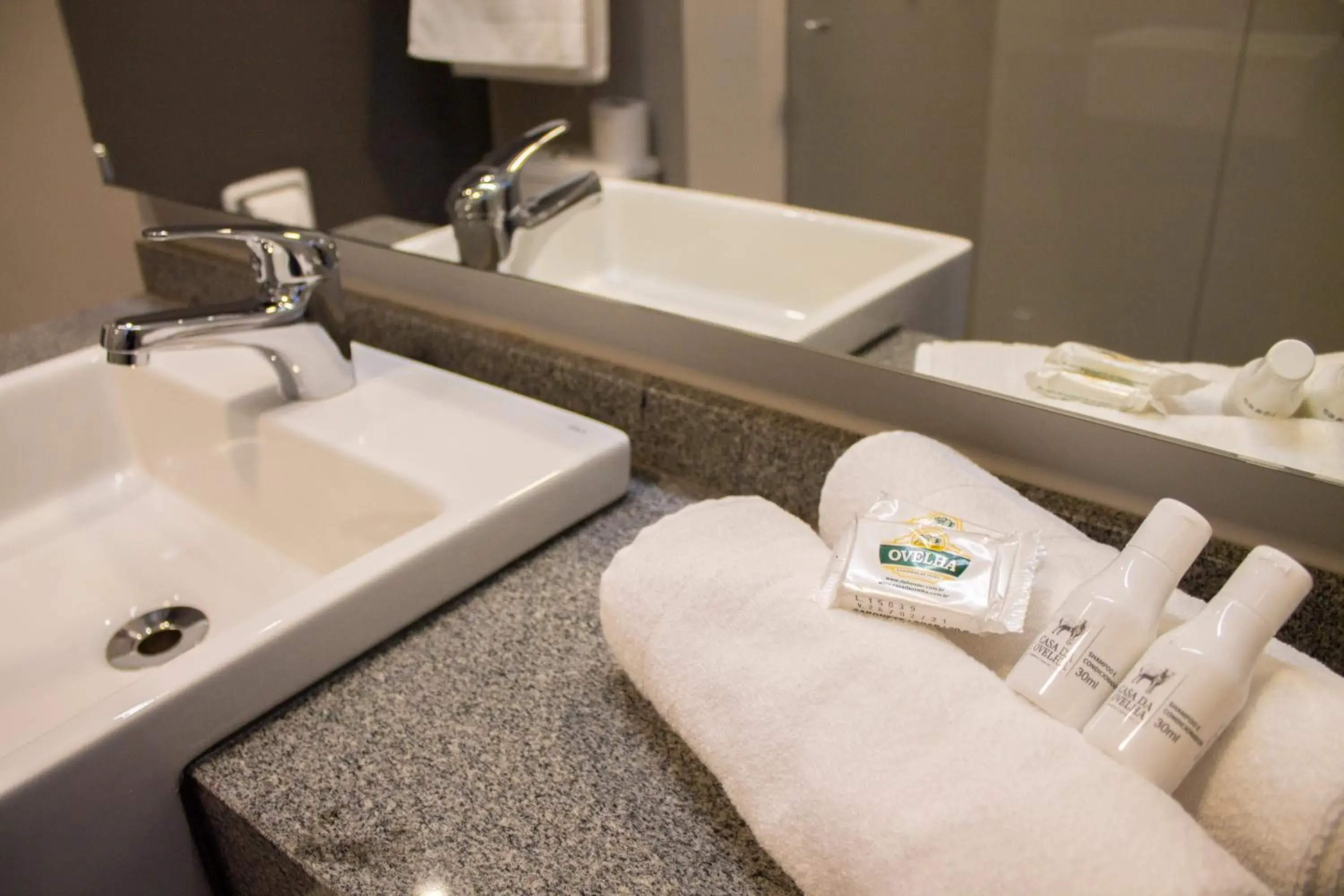 Bathroom in Dall'Onder Ski - Vale Dos Vinhedos Bathroom in Dall'Onder Ski - Vale Dos Vinhedos