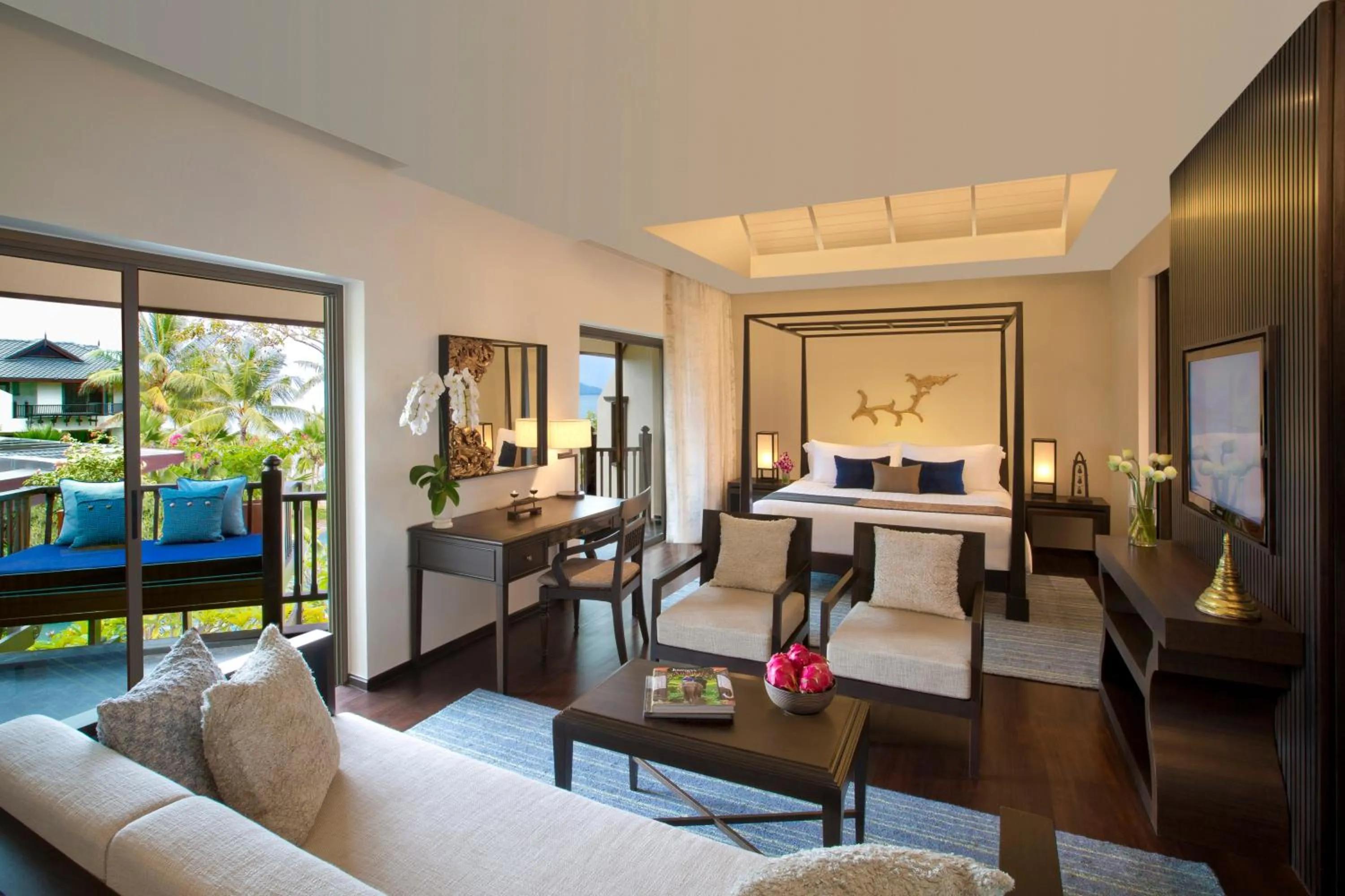 Living room in Anantara Bophut Koh Samui Resort