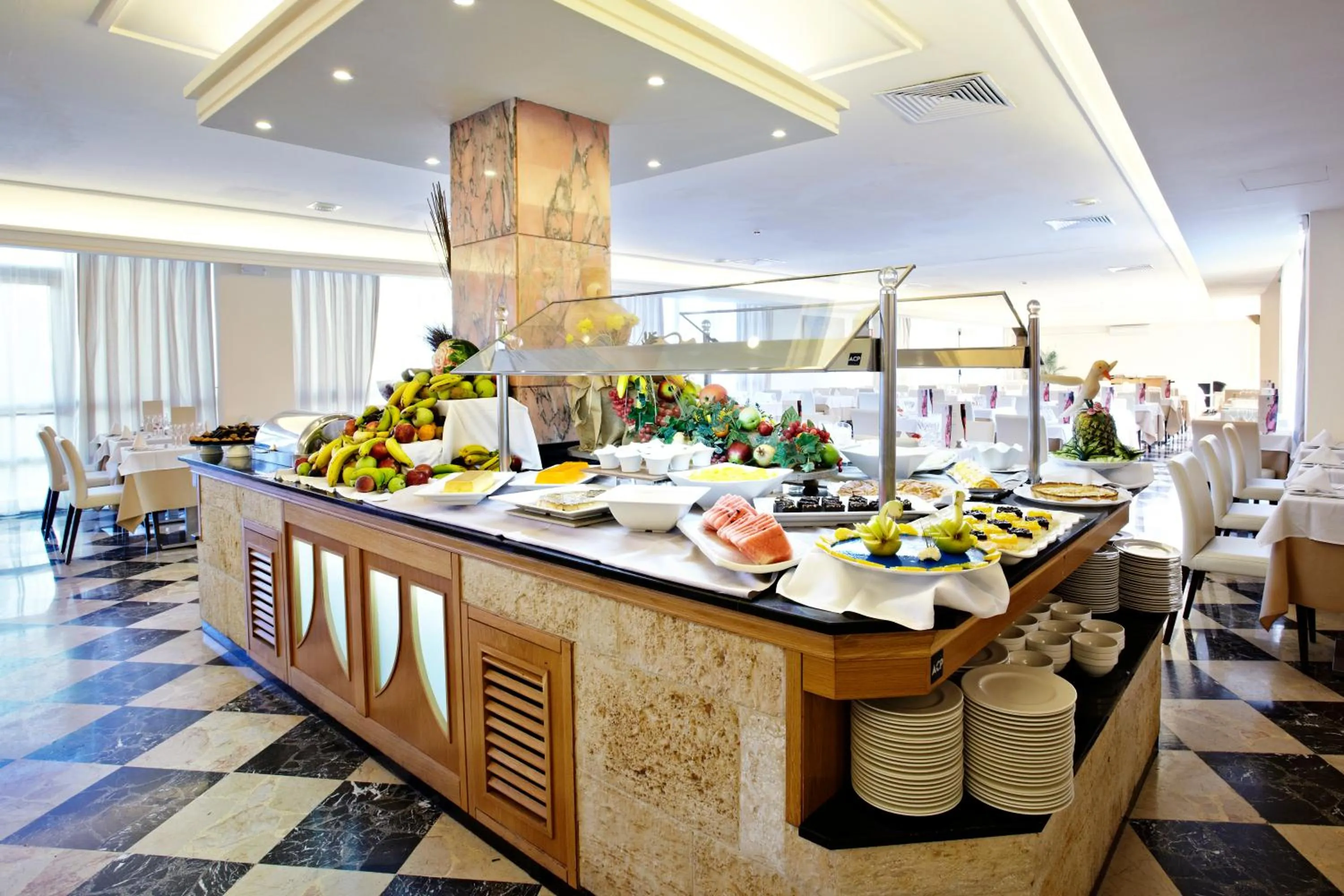 Restaurant/places to eat in Grupotel Playa Camp de Mar - Adults Only