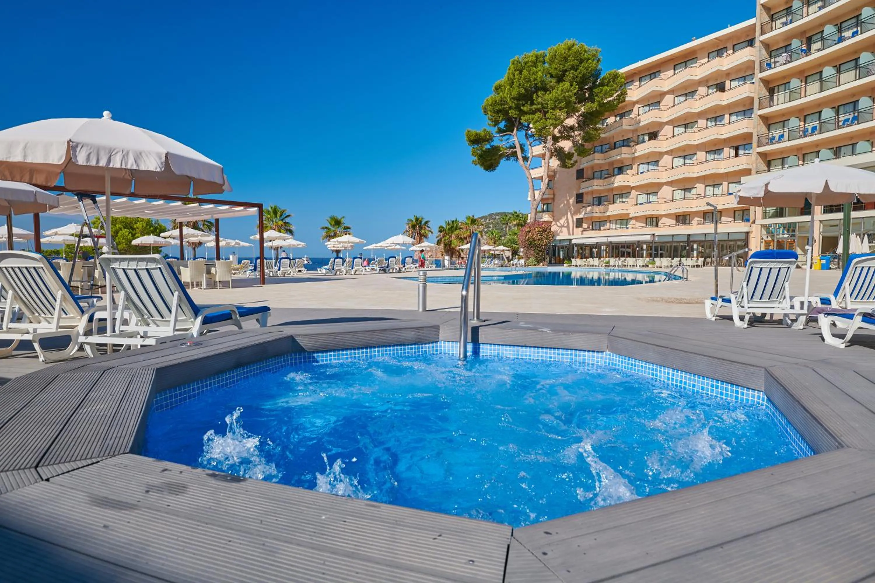 Swimming pool in Grupotel Playa Camp de Mar - Adults Only